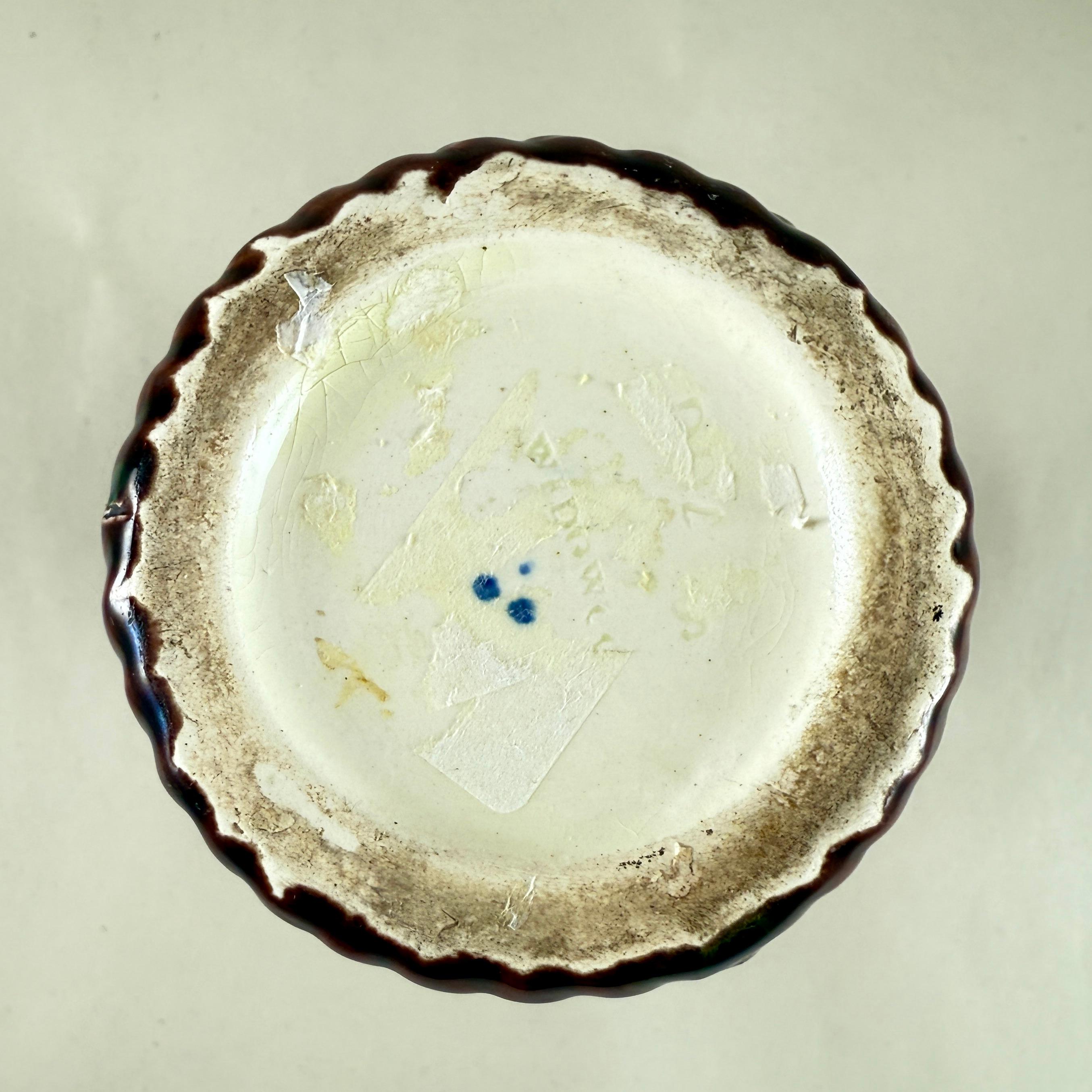 Vaso in maiolica con pannocchie di Wedgwood Aesthetic Movement in vendita 3