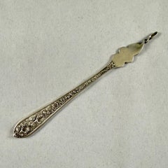 1930s Stieff Sterling Silver Corsage Repoussé Pattern Butter Pick