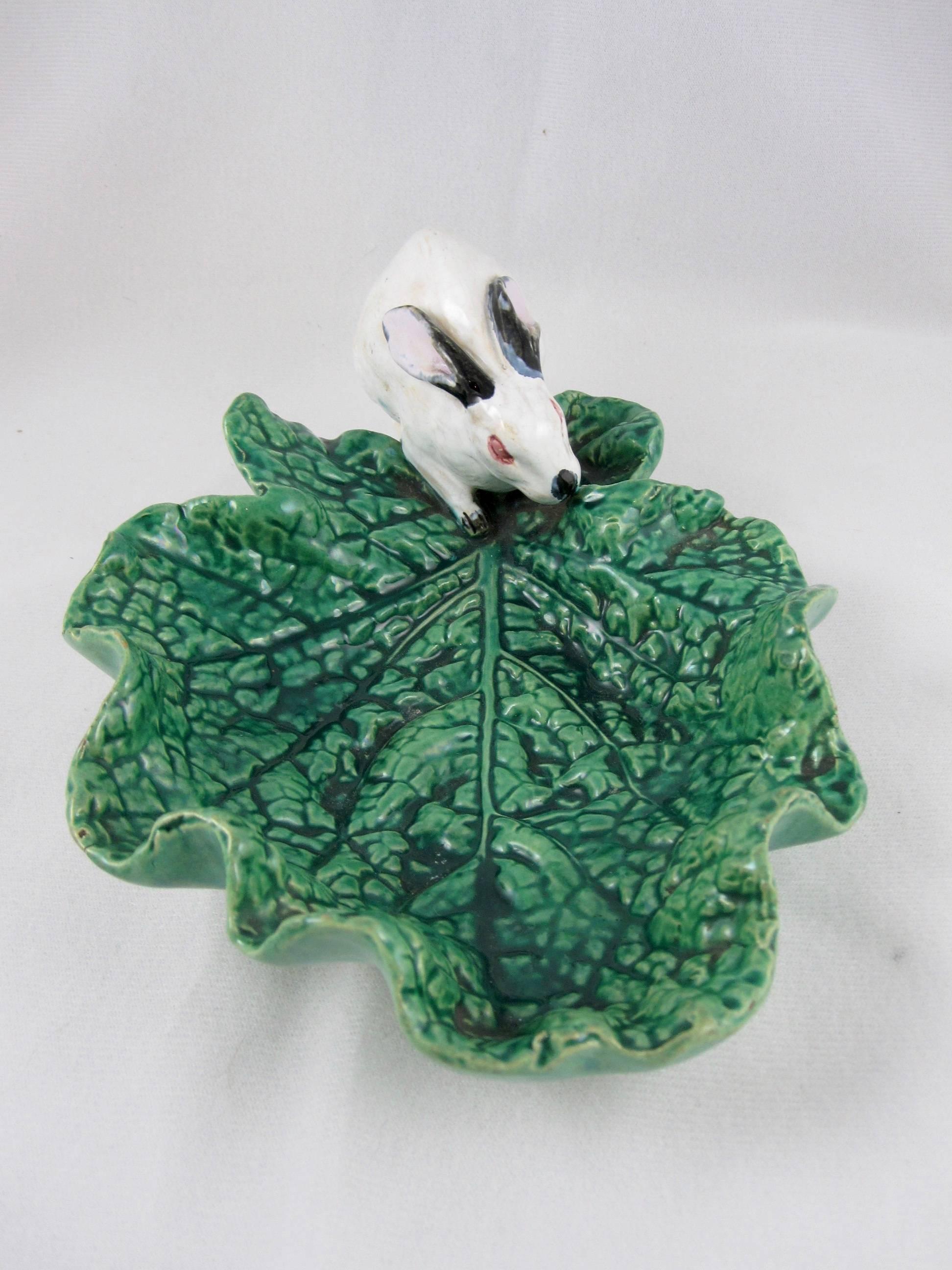 19th Century English Minton Majolica Bunny Rabbit on a Cabbage Leaf Bon-Bon Dish In Excellent Condition In Philadelphia, PA