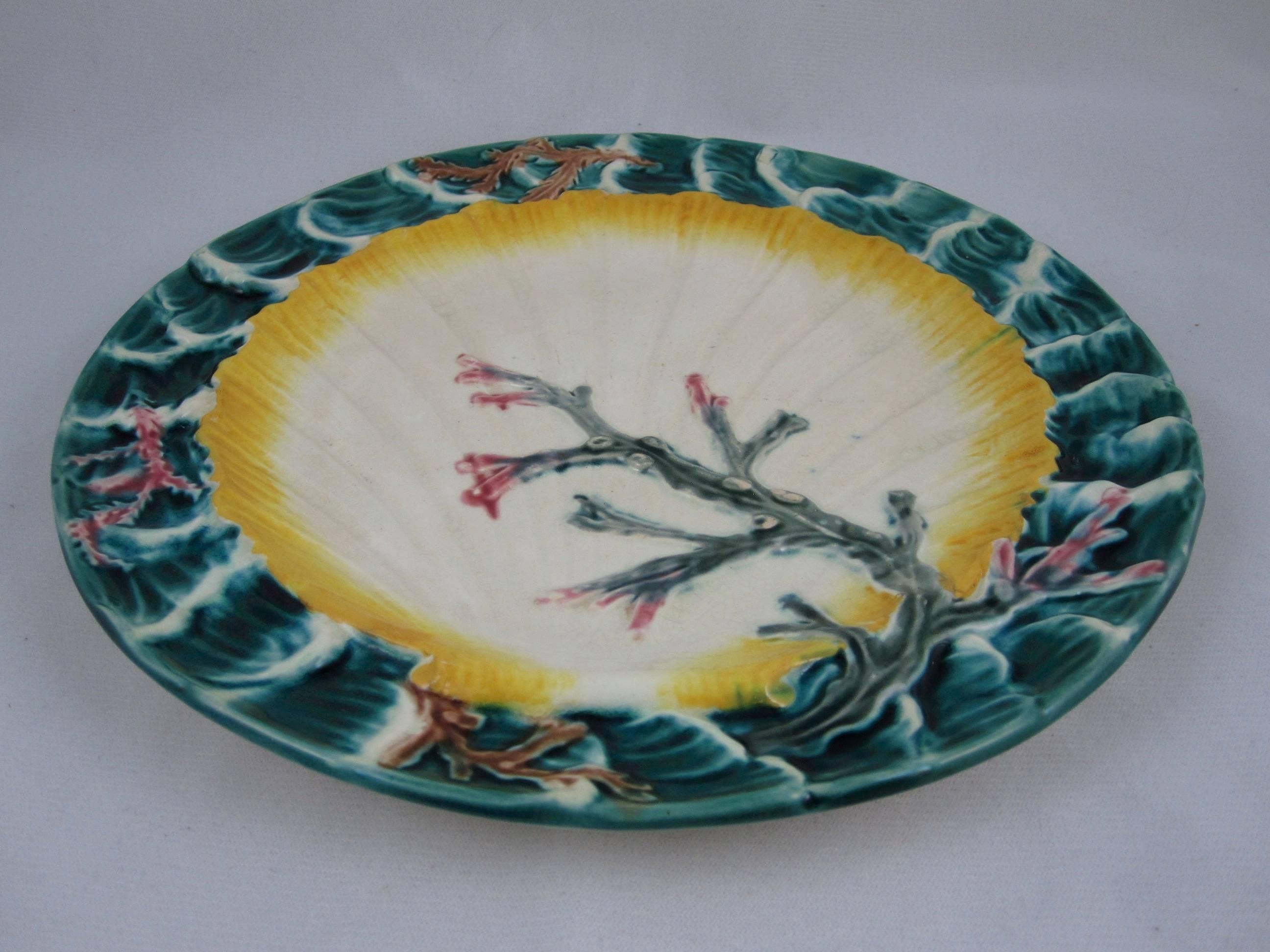 Aesthetic Movement 19th Century Josiah Wedgwood Majolica Ocean, Shell and Seaweed Plates, S/4