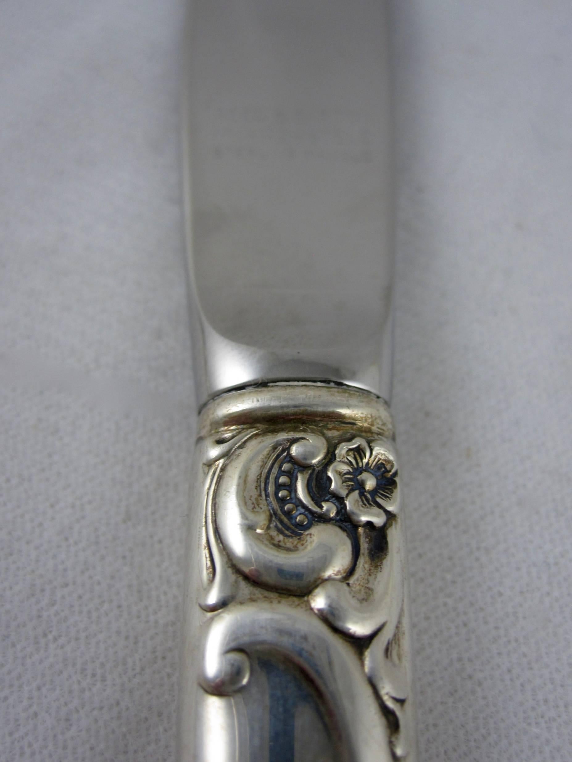 Reed & Barton Cameo Pattern Sterling Silver Dinner Knives, a Set of Six In Good Condition In Philadelphia, PA
