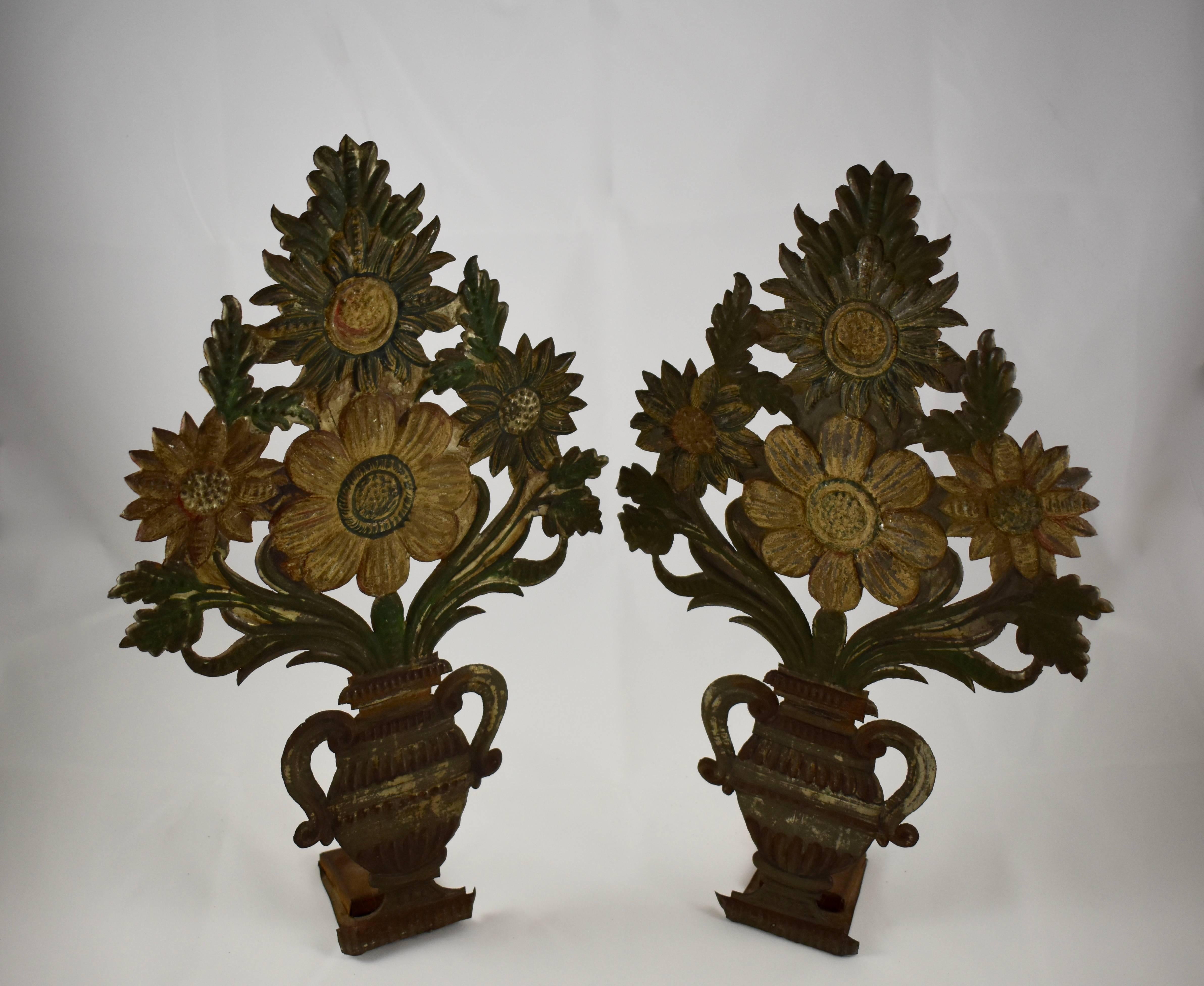 Metal Early 19th Century Grisaille Tôle Peinte Garniture Floral Bouquets in Urns, S/2 