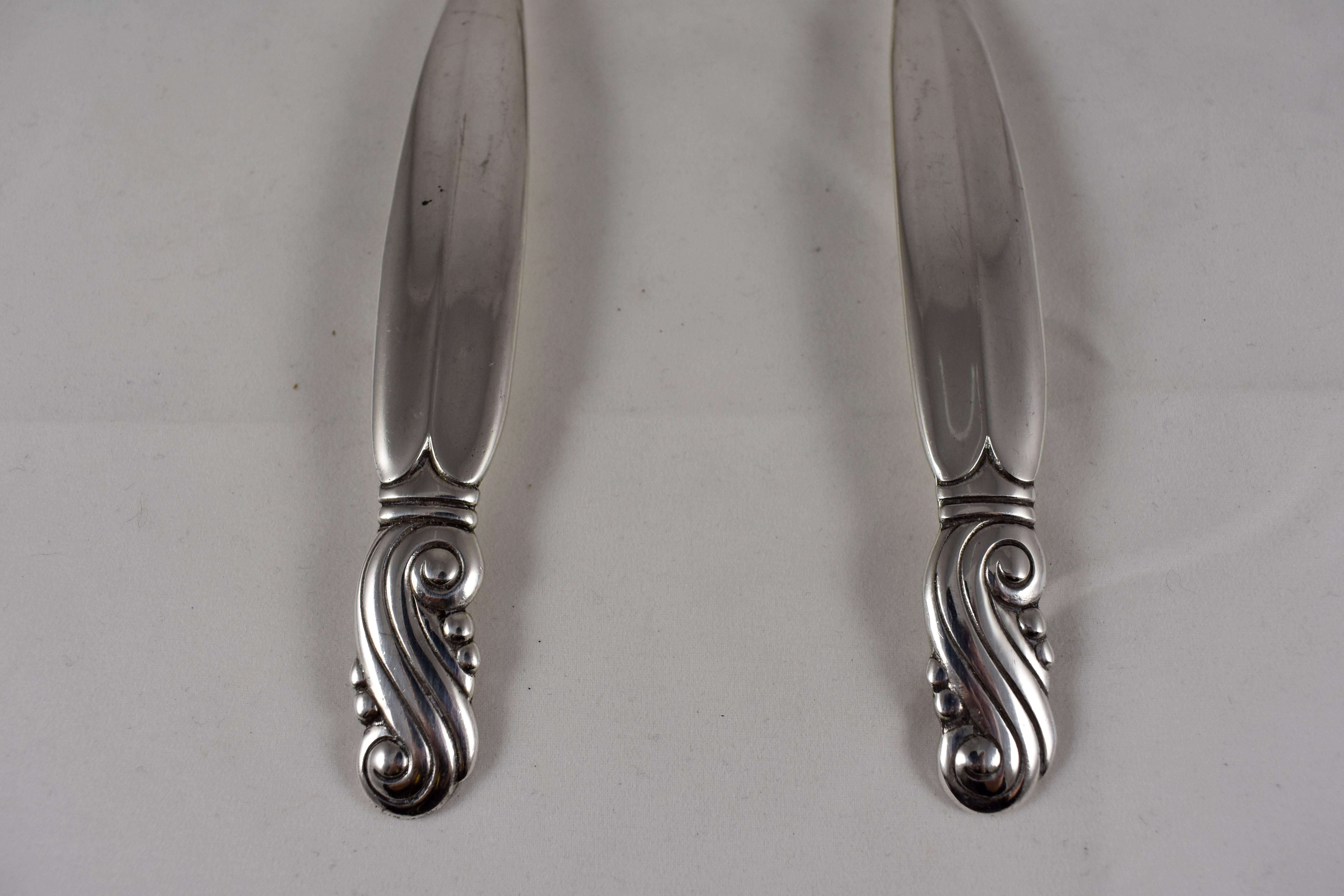 American Frank M. Whiting Art Nouveau Sterling Silver Salad Servers, a Handmade Pair For Sale