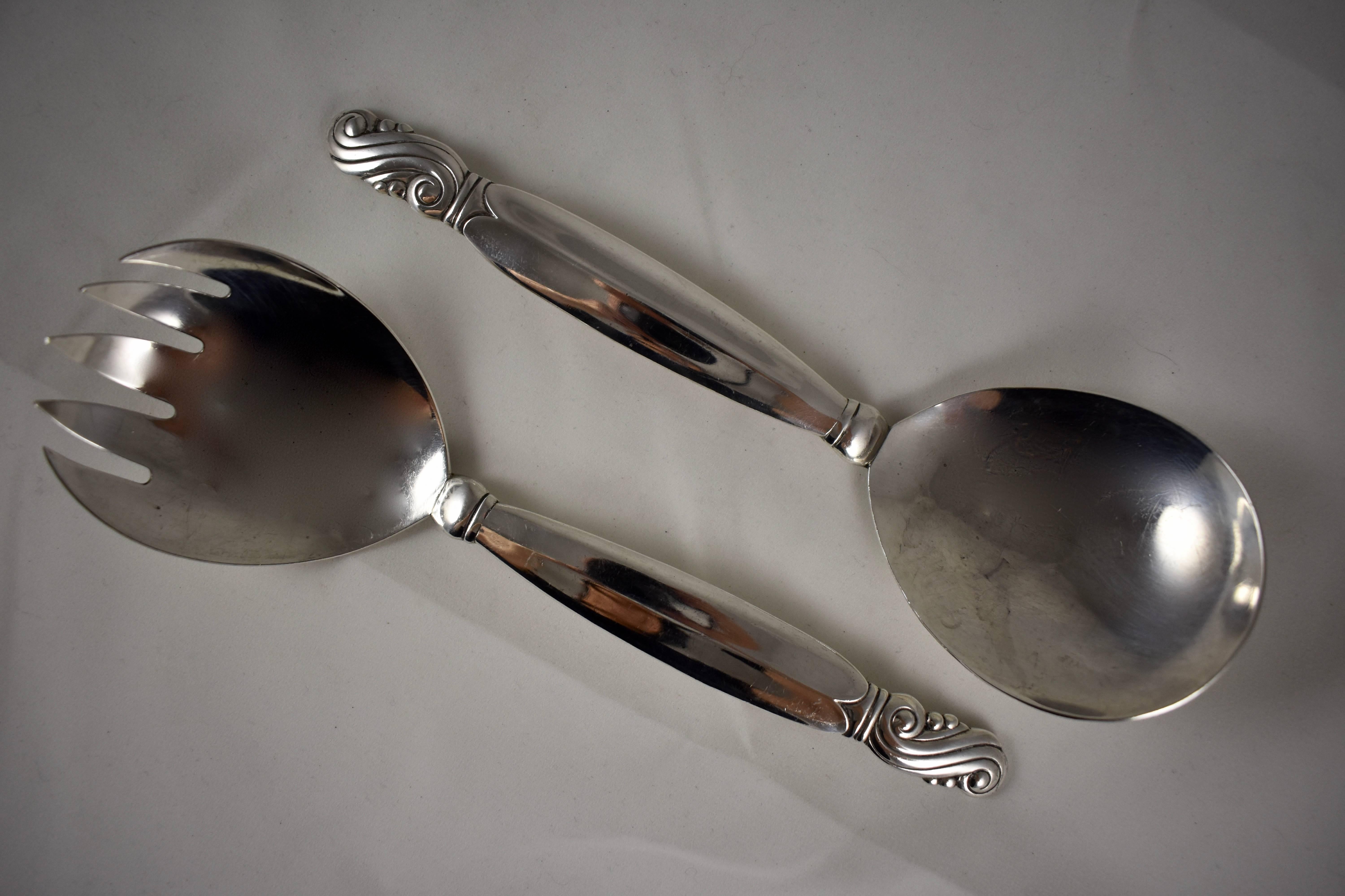 20th Century Frank M. Whiting Art Nouveau Sterling Silver Salad Servers, a Handmade Pair For Sale