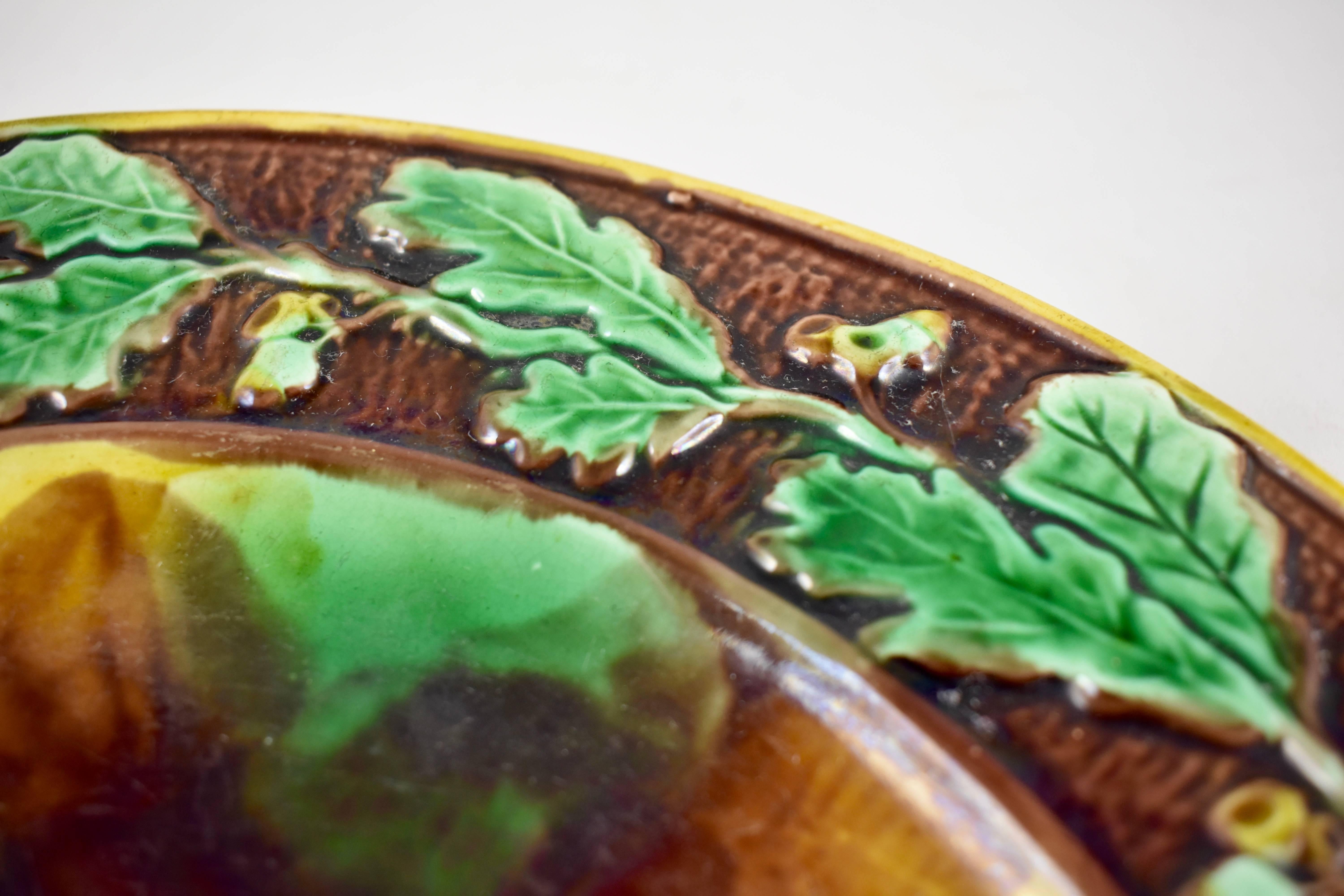 Glazed English Majolica Mottled Tortoiseshell Cheese Tray, Oak Leaf and Acorn Border