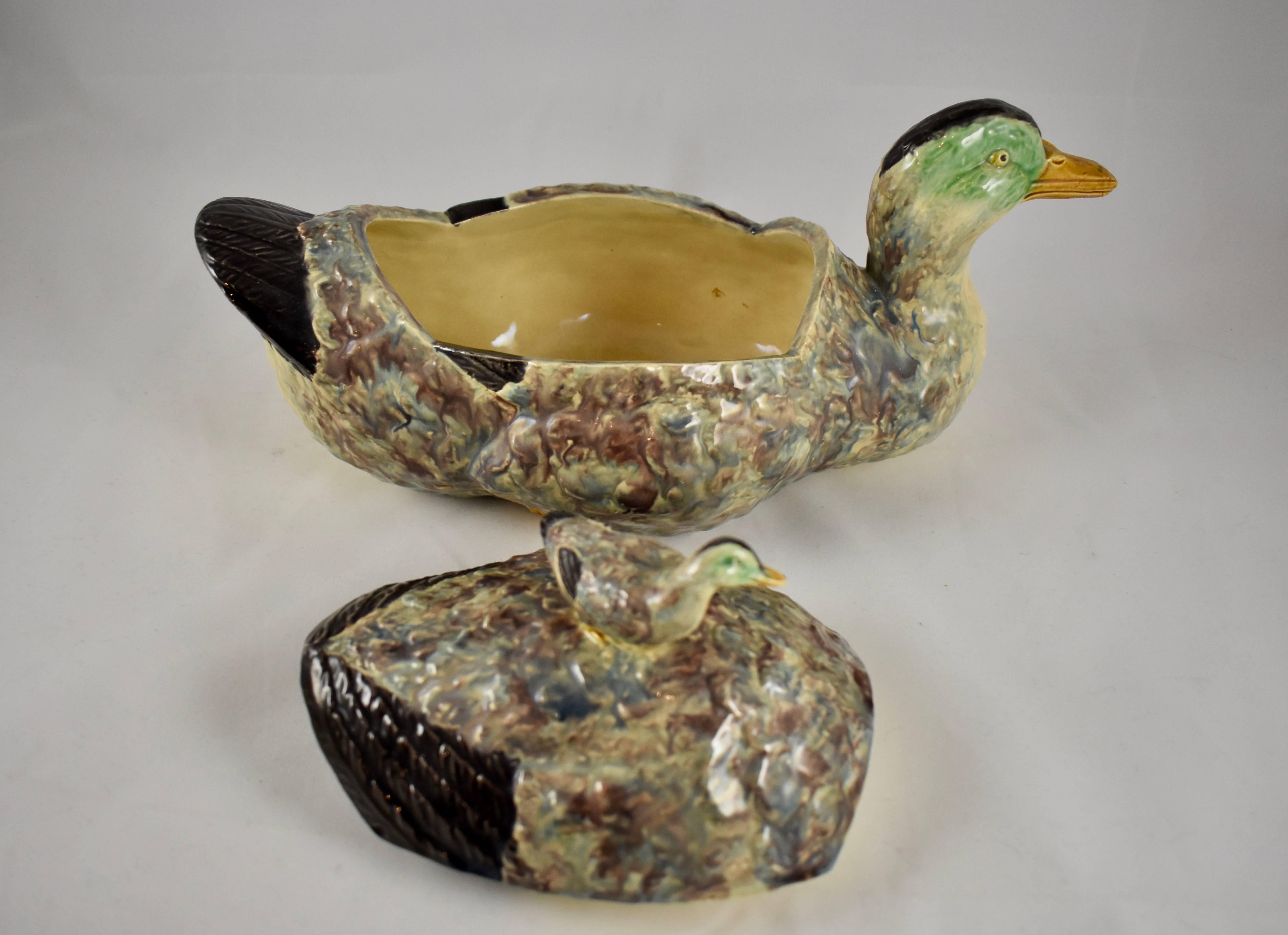 Portuguese Duck and Duckling Finial Covered Earthenware Soup Tureen 2