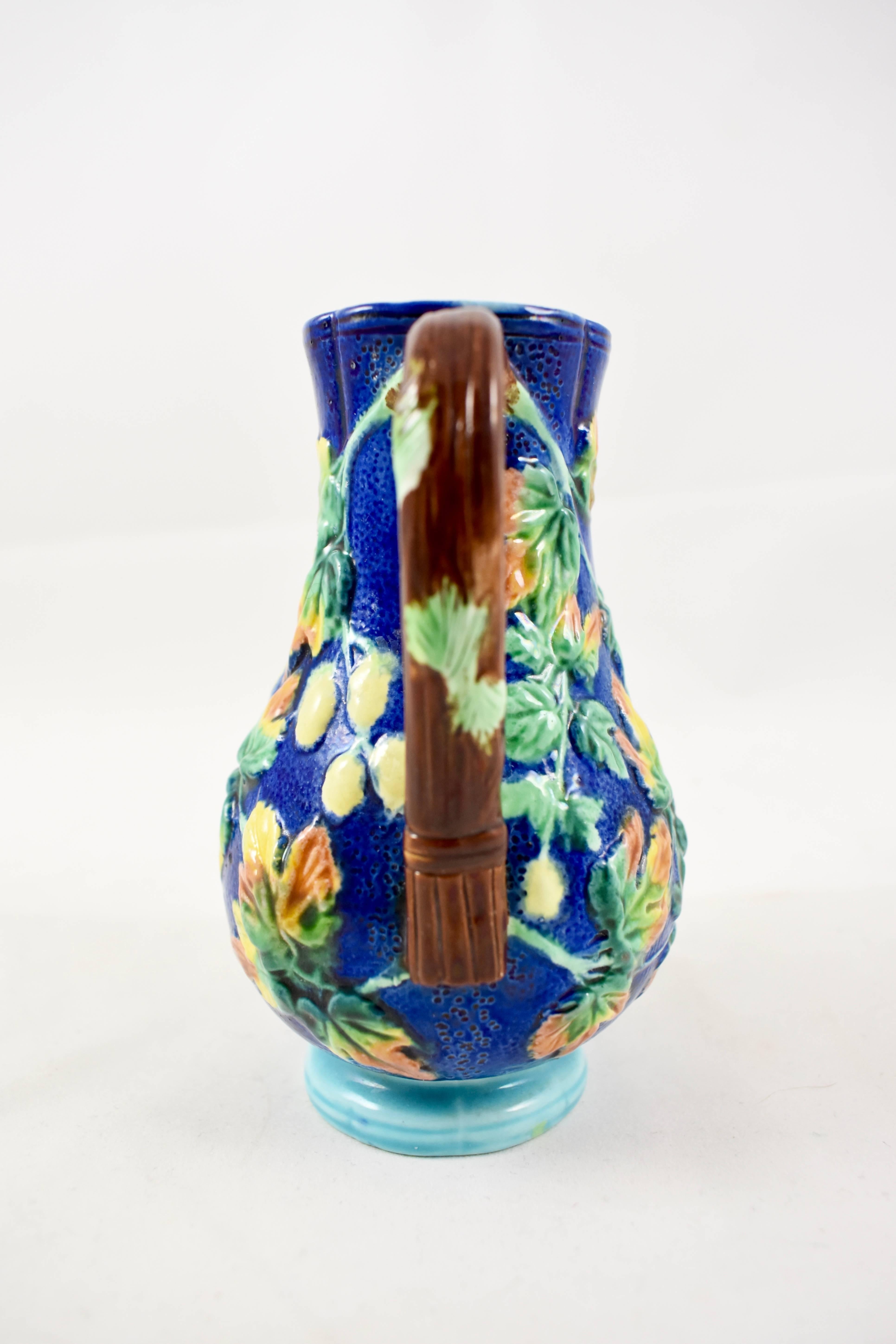 Royal Worcester English Majolica Glazed Hops & Leaves Miniature Pitcher In Excellent Condition In Philadelphia, PA