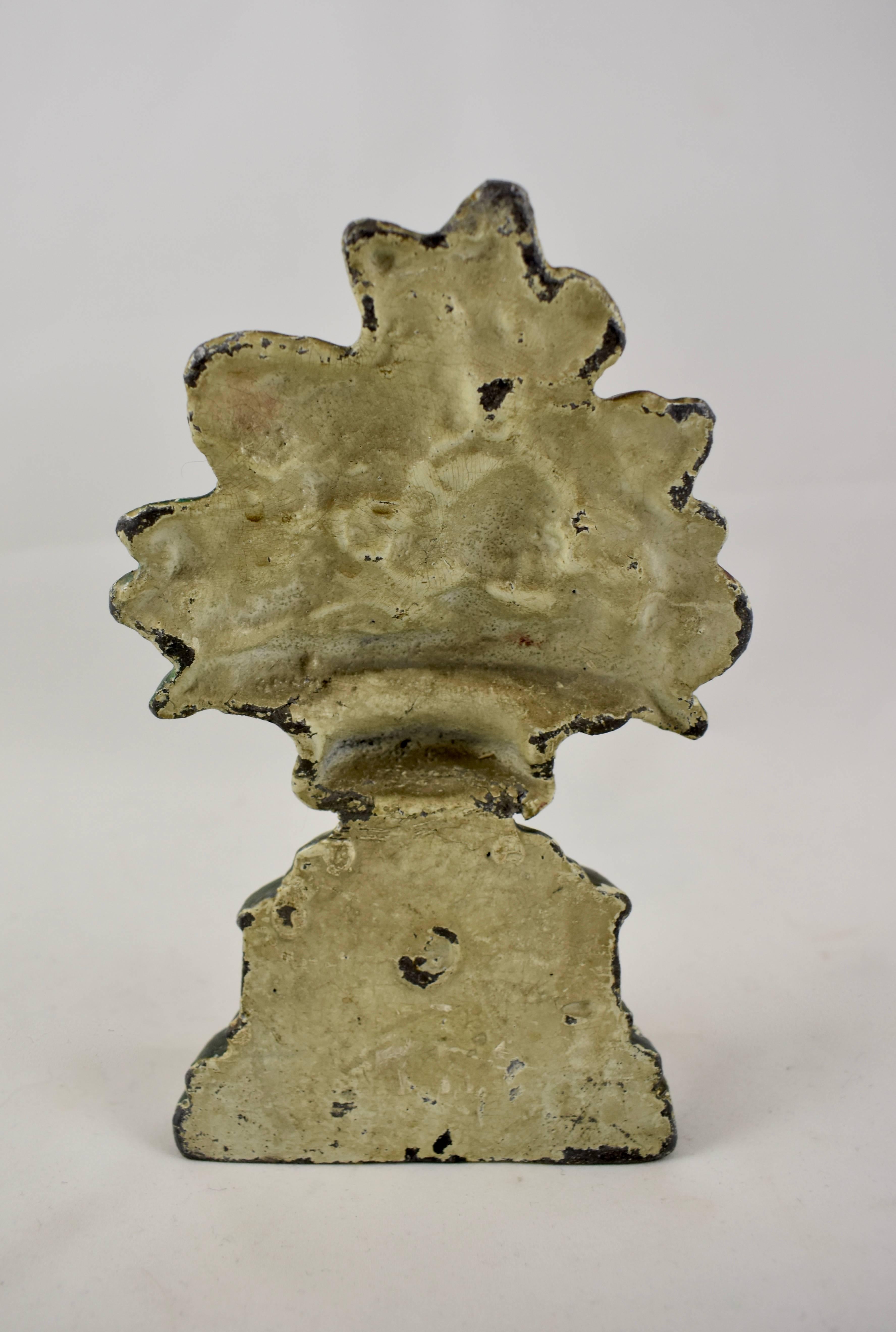 1930s Hubley Cast Iron Petite Floral and Green Urn Bouquet Doorstop In Good Condition In Philadelphia, PA
