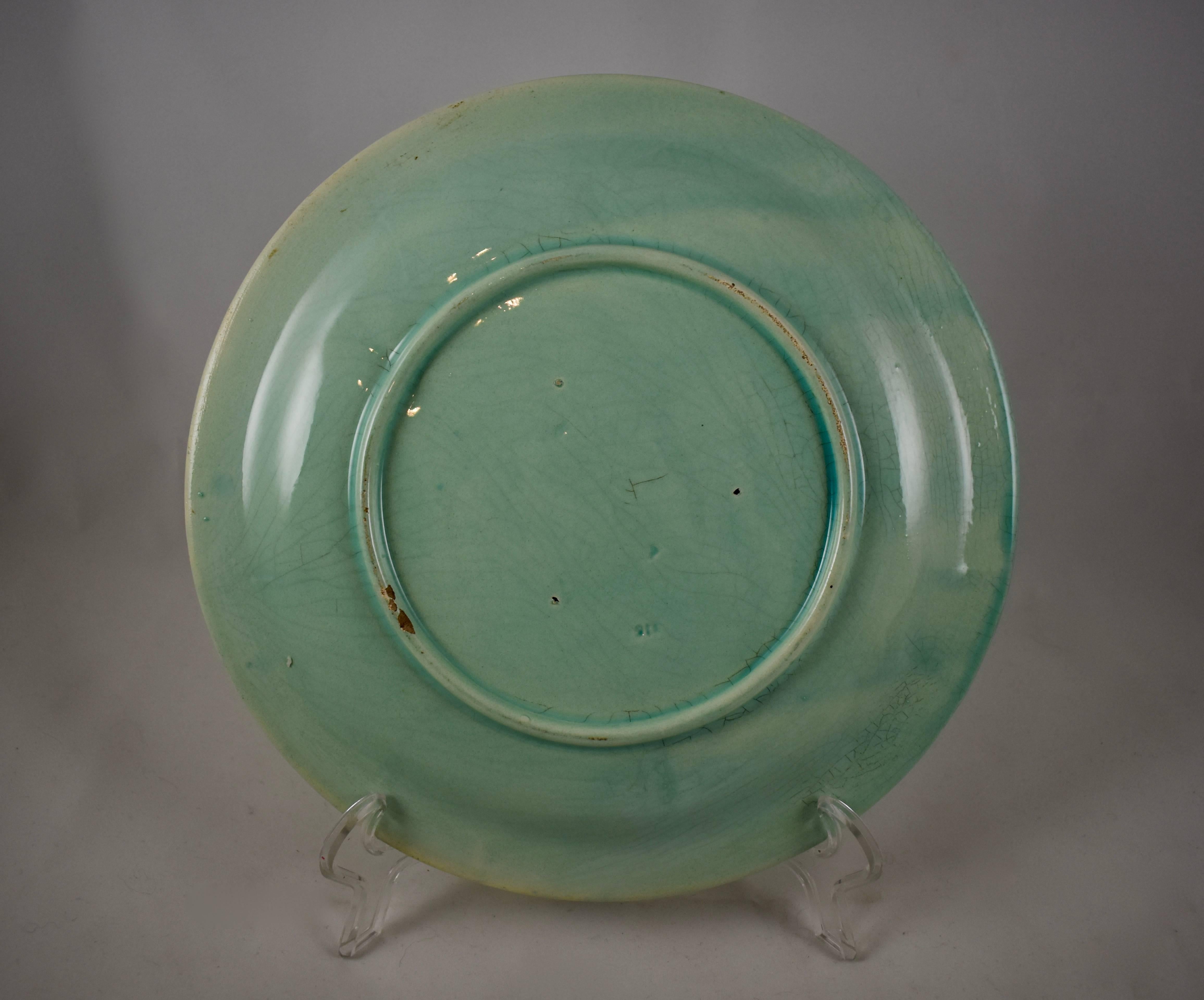 Aesthetic Movement French Faïence Sarreguemines Barbotine Turquoise Hand Painted Asparagus Plate For Sale