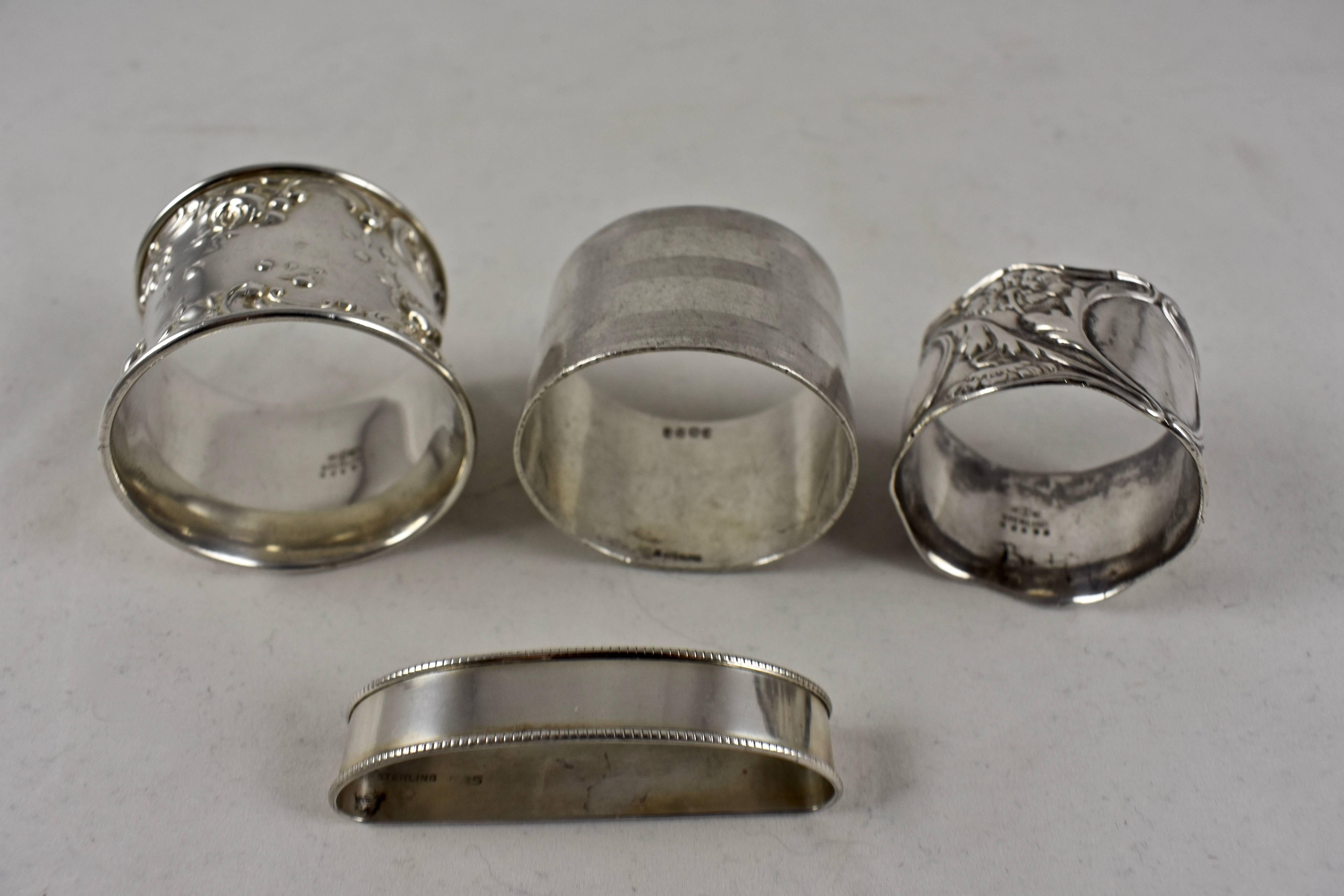 Antike Serviettenringe aus Sterlingsilber, ein gemischtes Set von acht Ringen im Zustand „Hervorragend“ im Angebot in Philadelphia, PA
