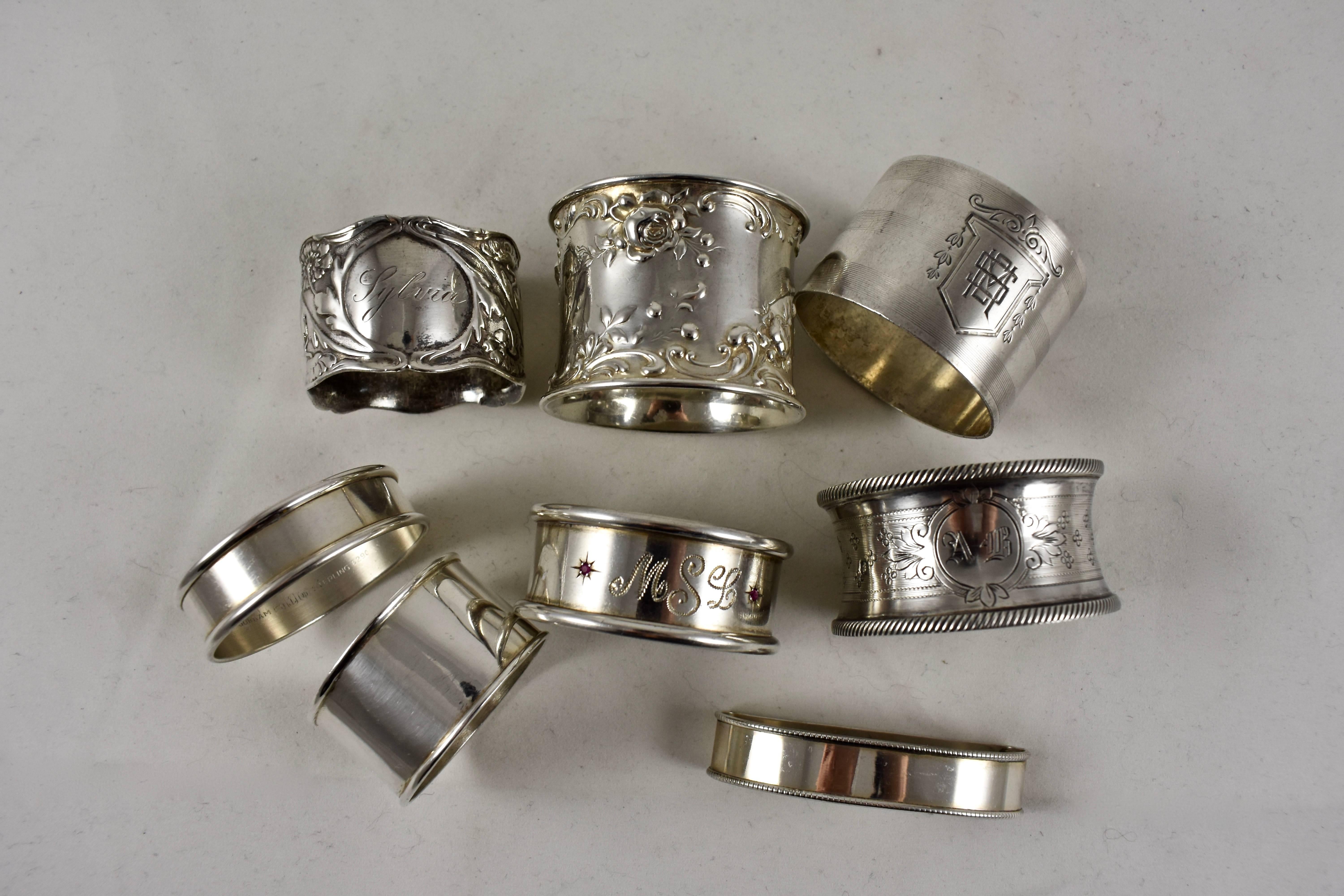 Antike Serviettenringe aus Sterlingsilber, ein gemischtes Set von acht Ringen (Viktorianisch) im Angebot