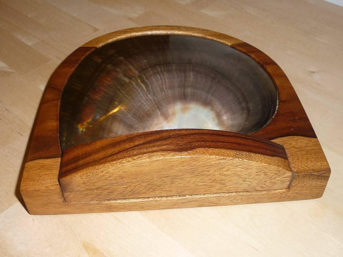 Alexandre Noll, Rosewood Box with Shell Top, circa 1950 In Excellent Condition In Grenoble, FR