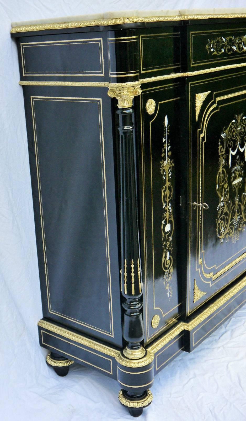 Antique French Cabinet Napoleon III Marquetry Boulle, 19th Century In Excellent Condition In Grenoble, FR