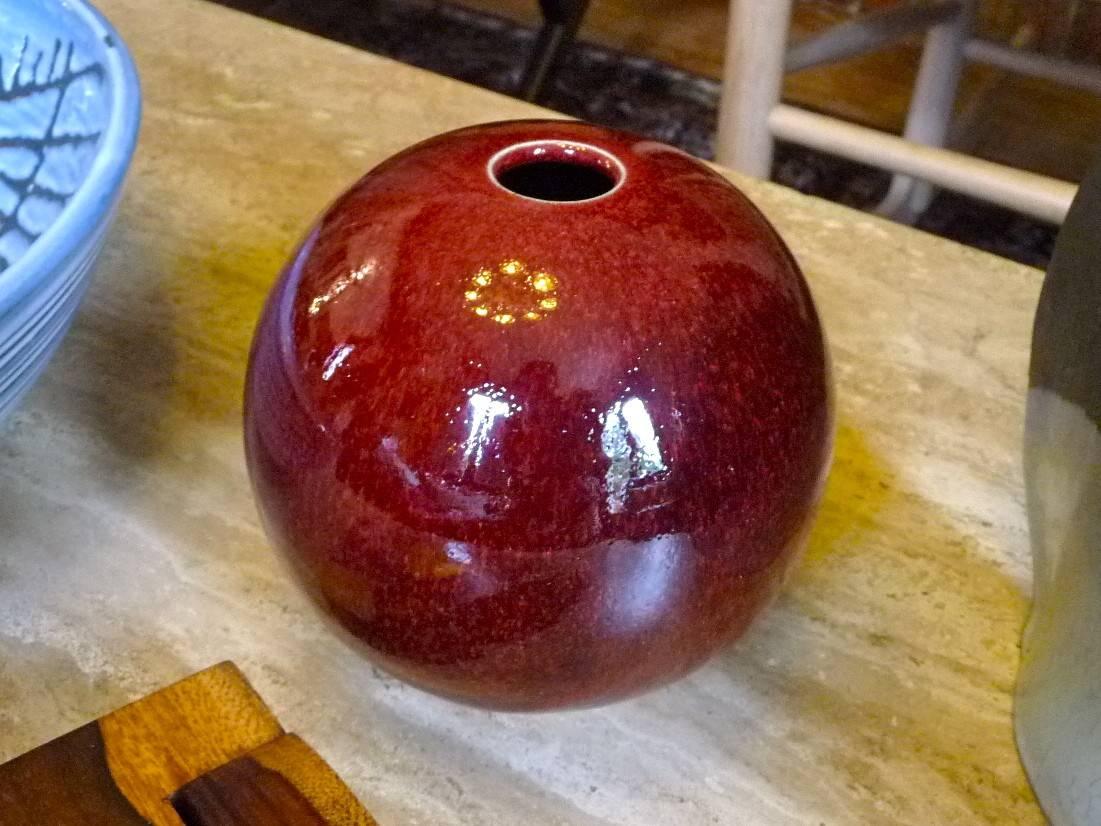 French Colette Houtmann: Ball Vase For Sale