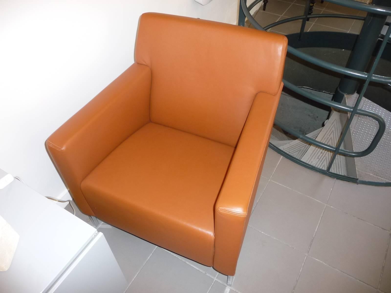 Paire de fauteuils Moroso en acier au design en cuir par Enrico Franzolini 1