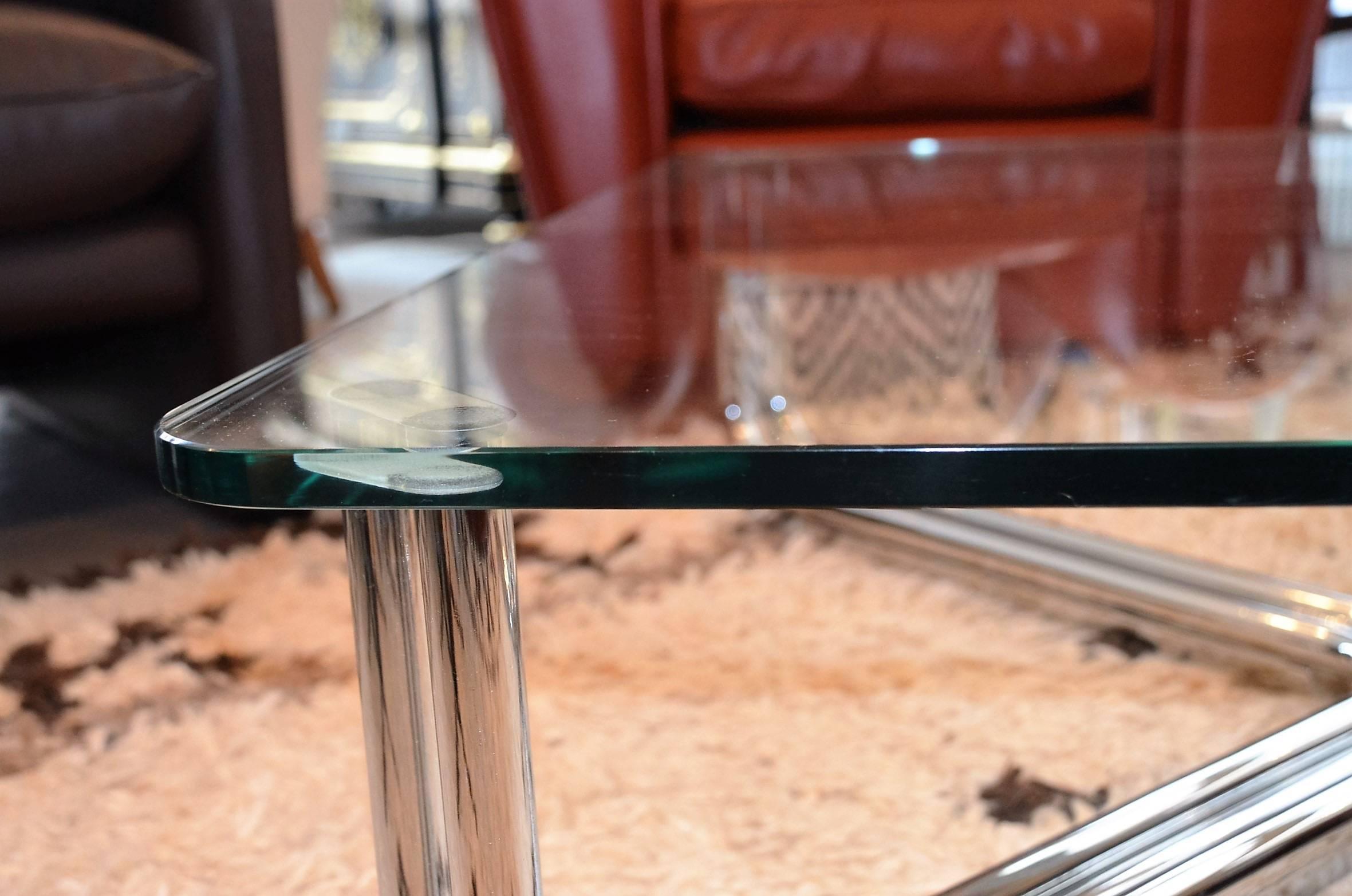 20th Century Italian Glass Coffee Table and Stainless Steel by Giancarlo Frattini for Cassina