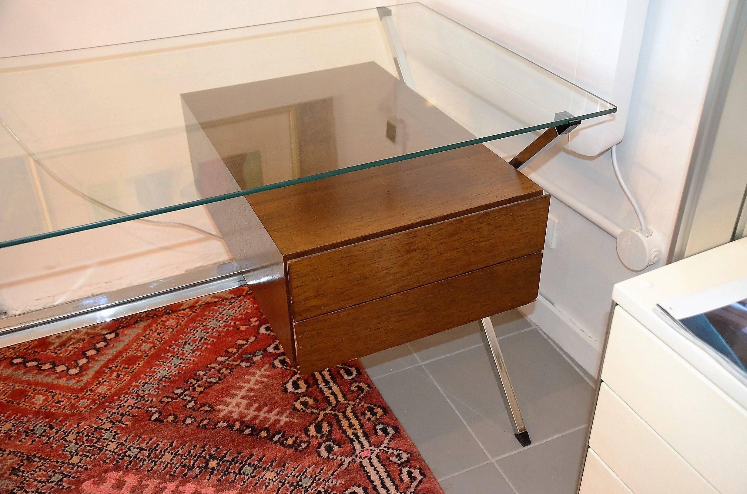 Desk in Teak, Glass and Chrome Steel by Franco Albini for Knoll, 1970 In Good Condition In Grenoble, FR