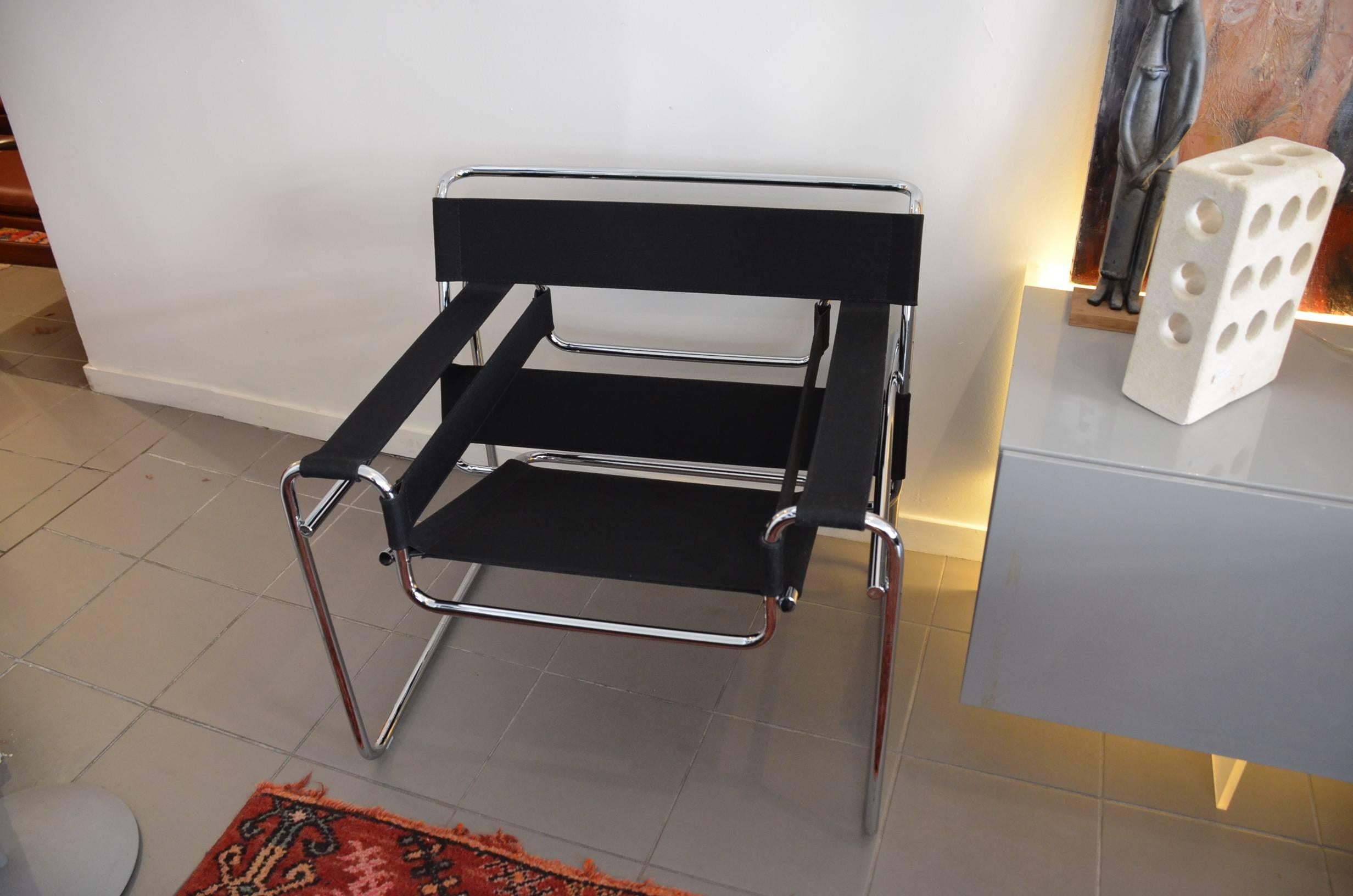 Marcel Breuer Original Wassily Armchair in Black Tissue by Knoll 2