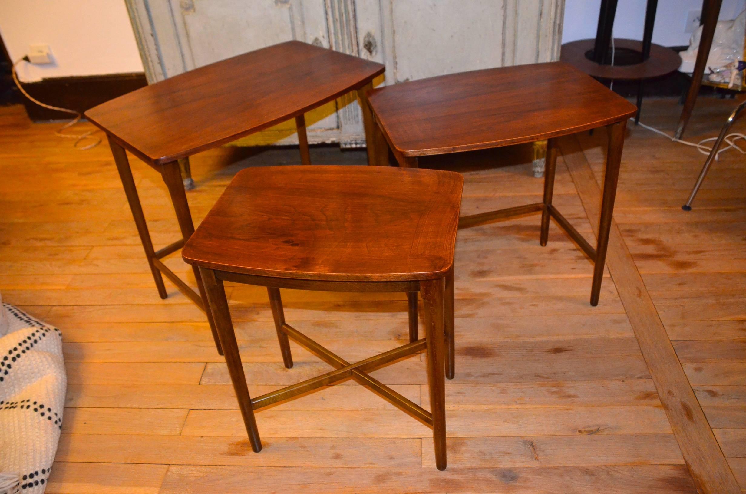 Nesting Table in Pallisandre by Fritz Hansen, 1952 For Sale 1