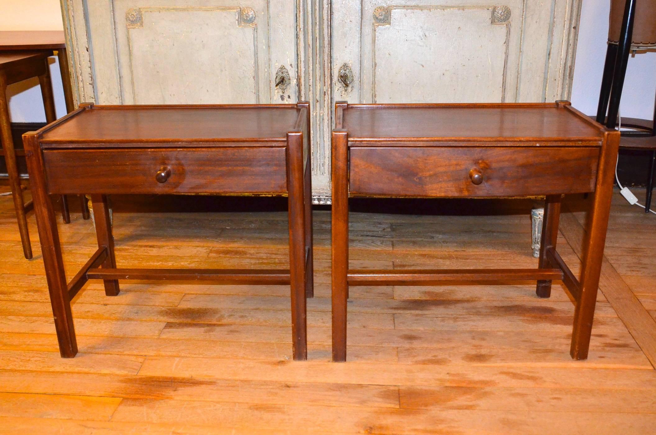 Pair of Rosewood Scandinavian Mid-Century Nightstands In Excellent Condition For Sale In Grenoble, FR