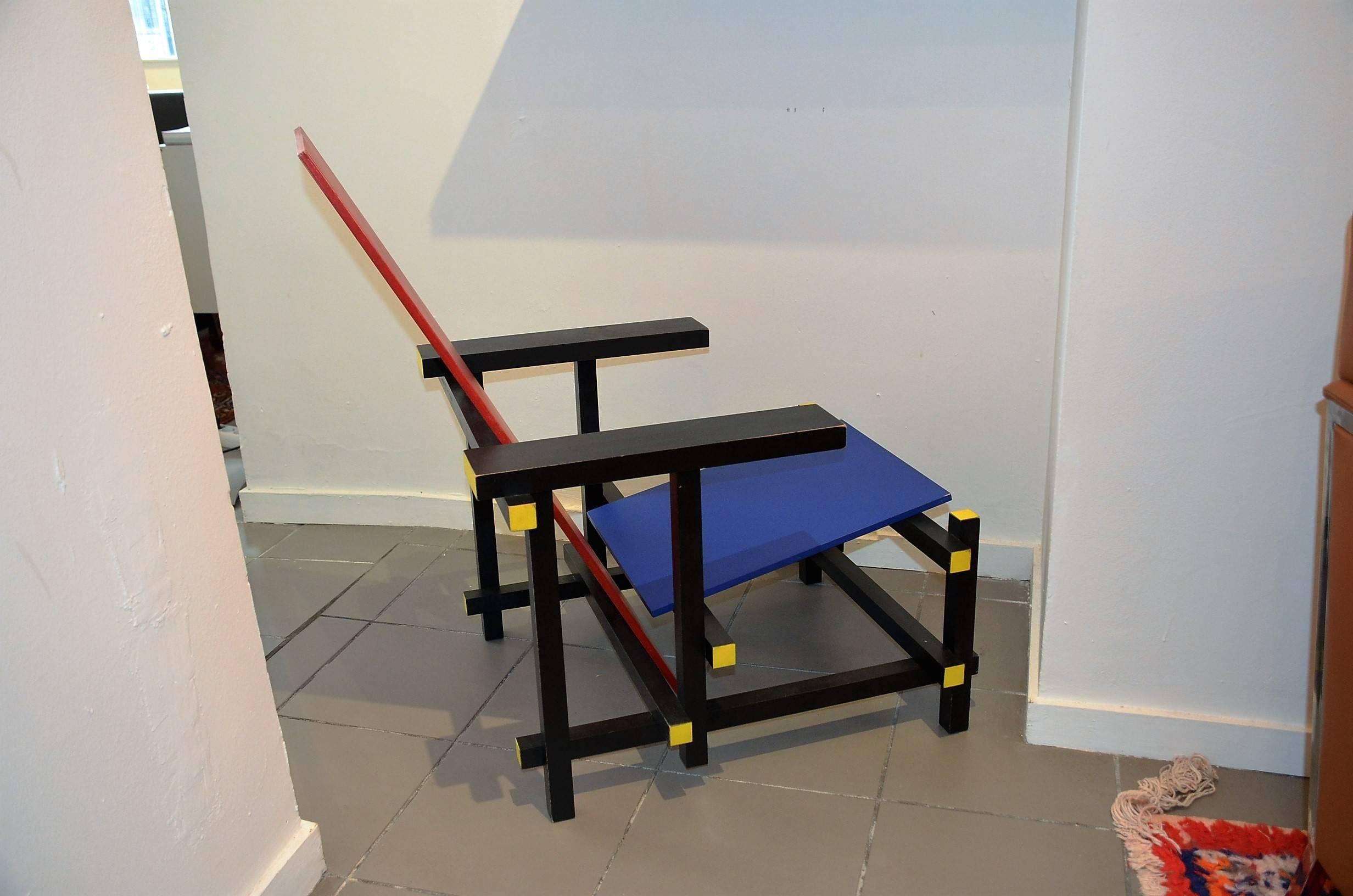 Red and Blue Chair by Thomas Rietveld for Cassina 3