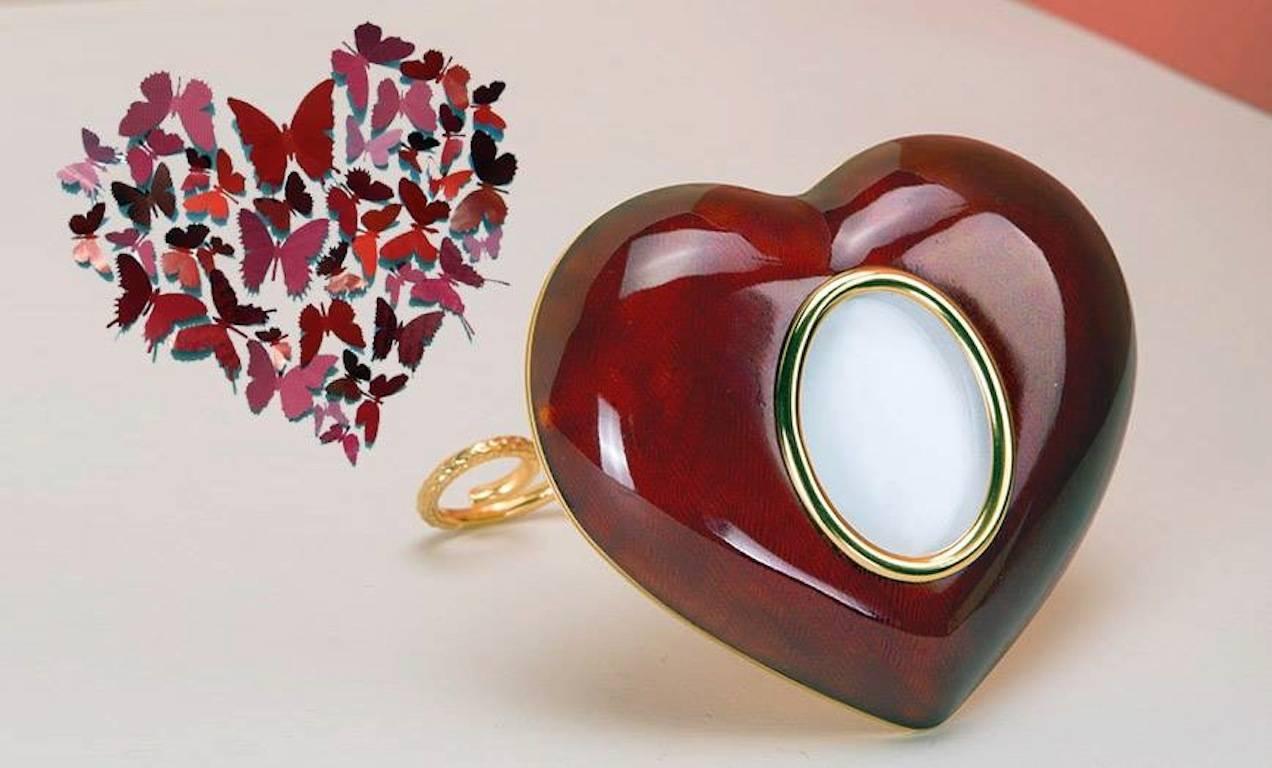 Enameled  Italian Photo Frame in  Silver , Laura G Heart ruby.  For Sale