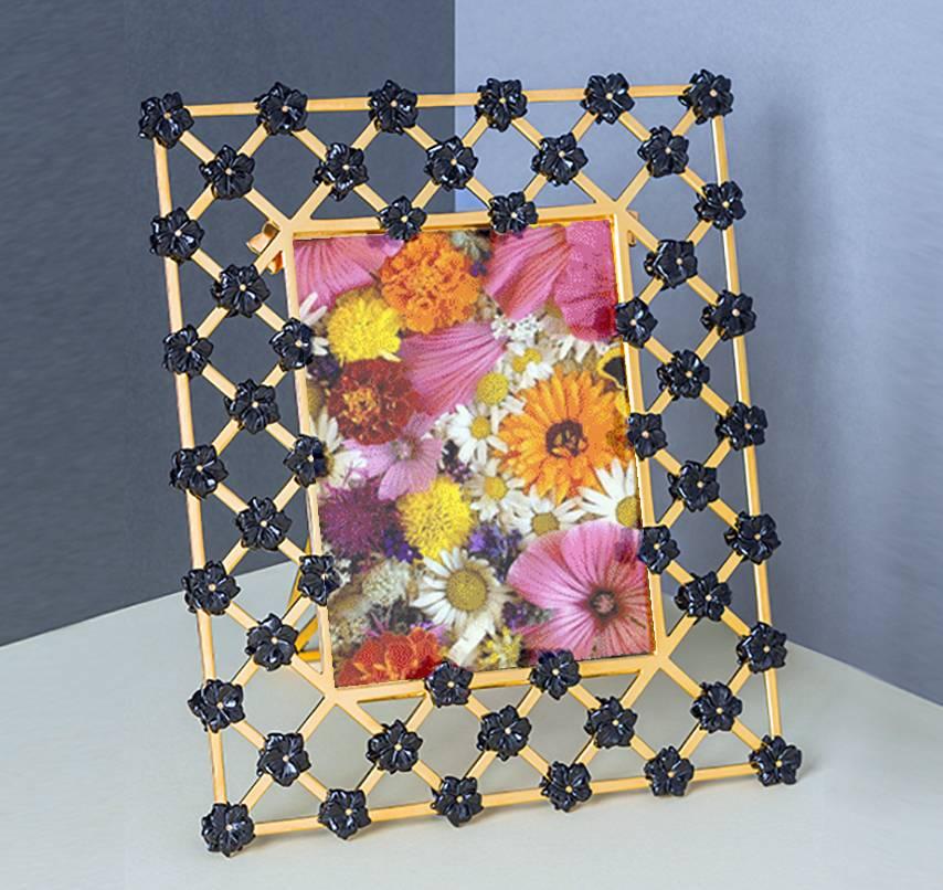 Elegant Photo Frame Gold Plated and Onyx Black Flowers, Gratitude Noir For Sale 2