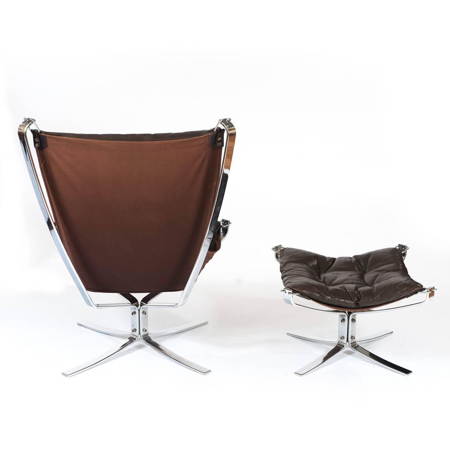 Scandinavian Modern Chrome High Back Falcon Chair and Stool For Sale