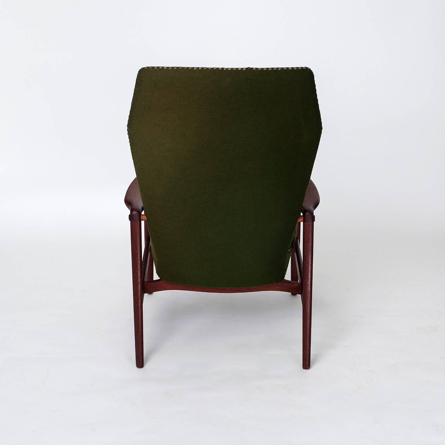 Danish Kurt Olsen 215b Lounge Chair For Sale