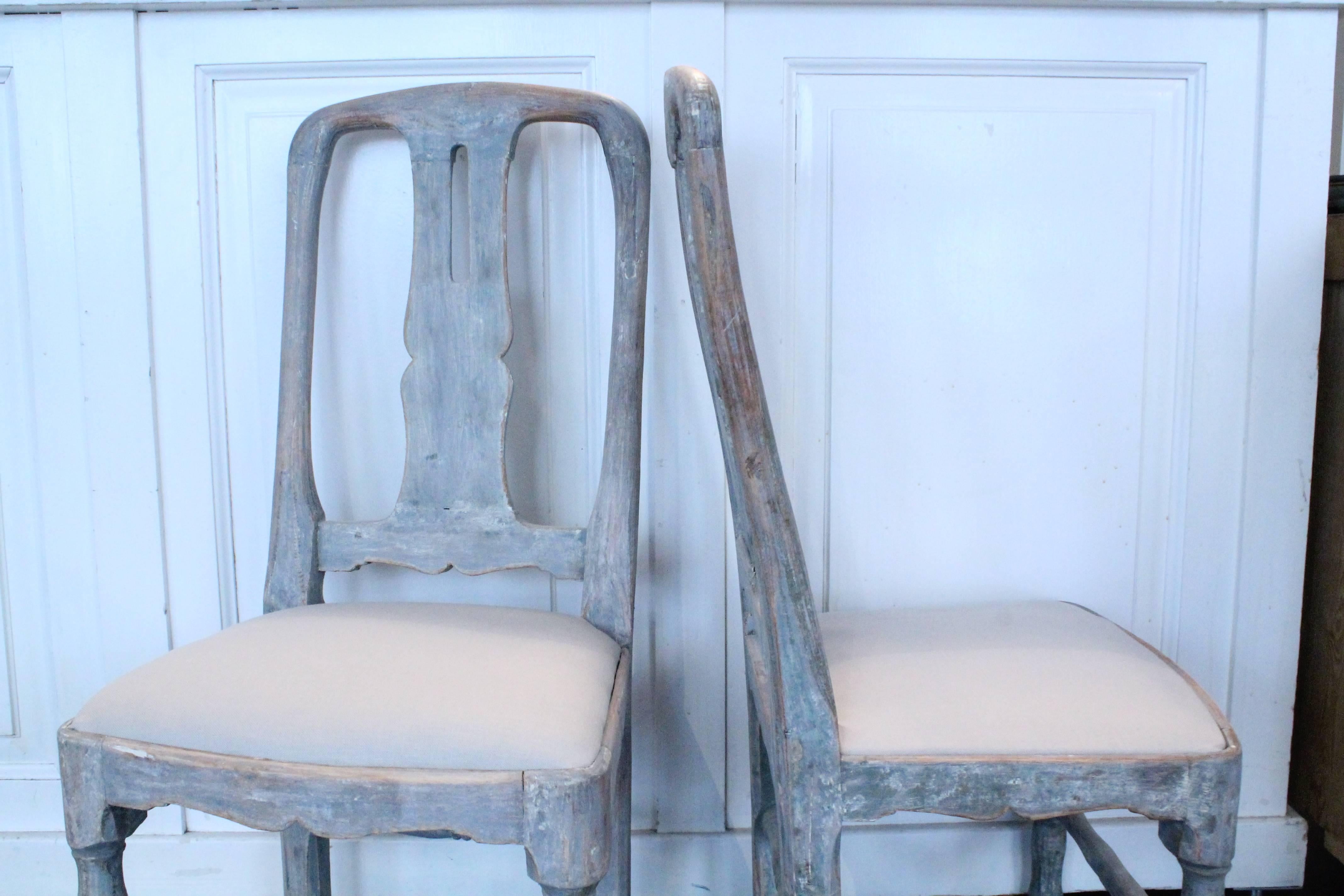 Pine Pair of 18th Century Swedish Late Baroque Chairs For Sale
