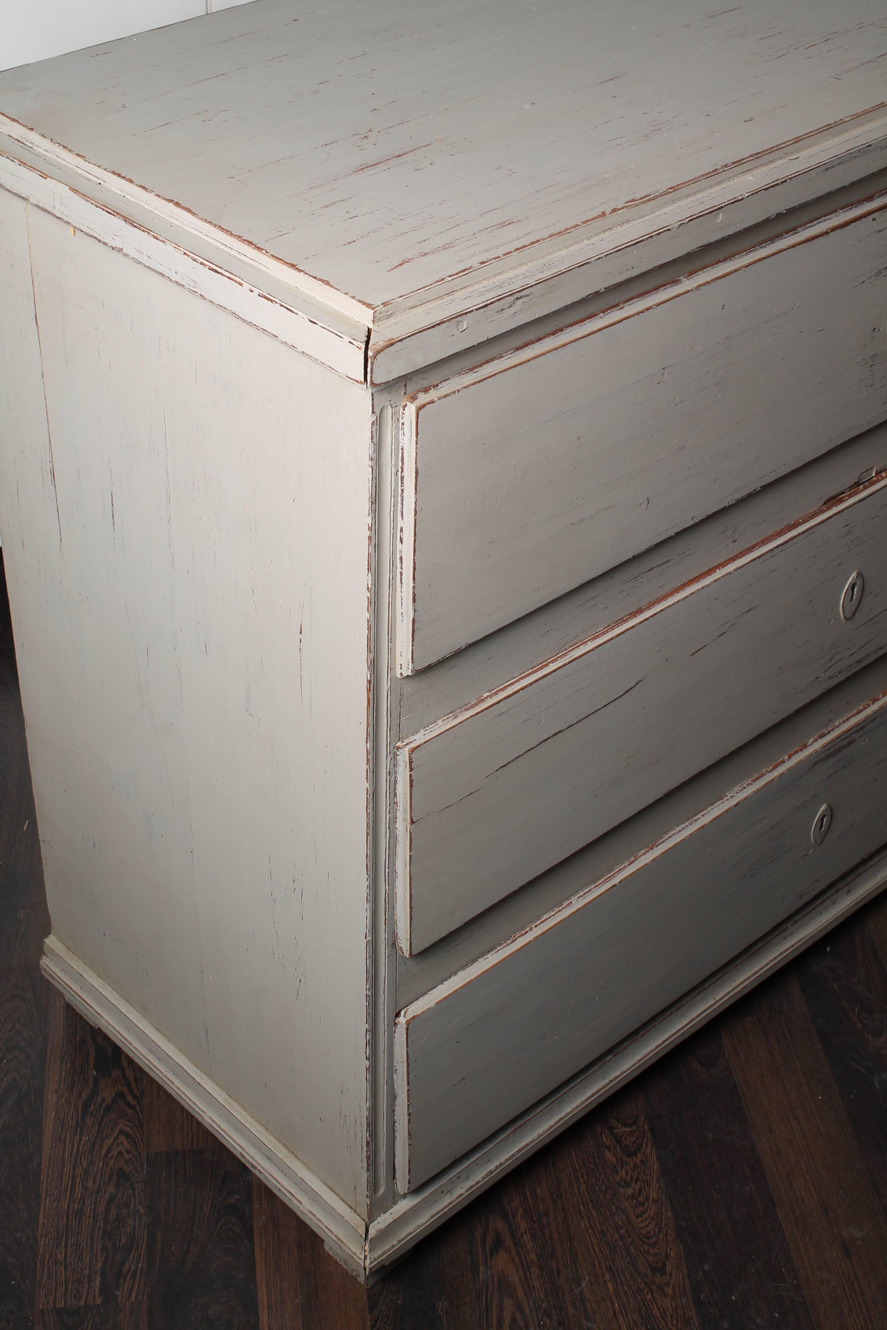 Gustavian Mid 19th Century Swedish Chest of Drawers