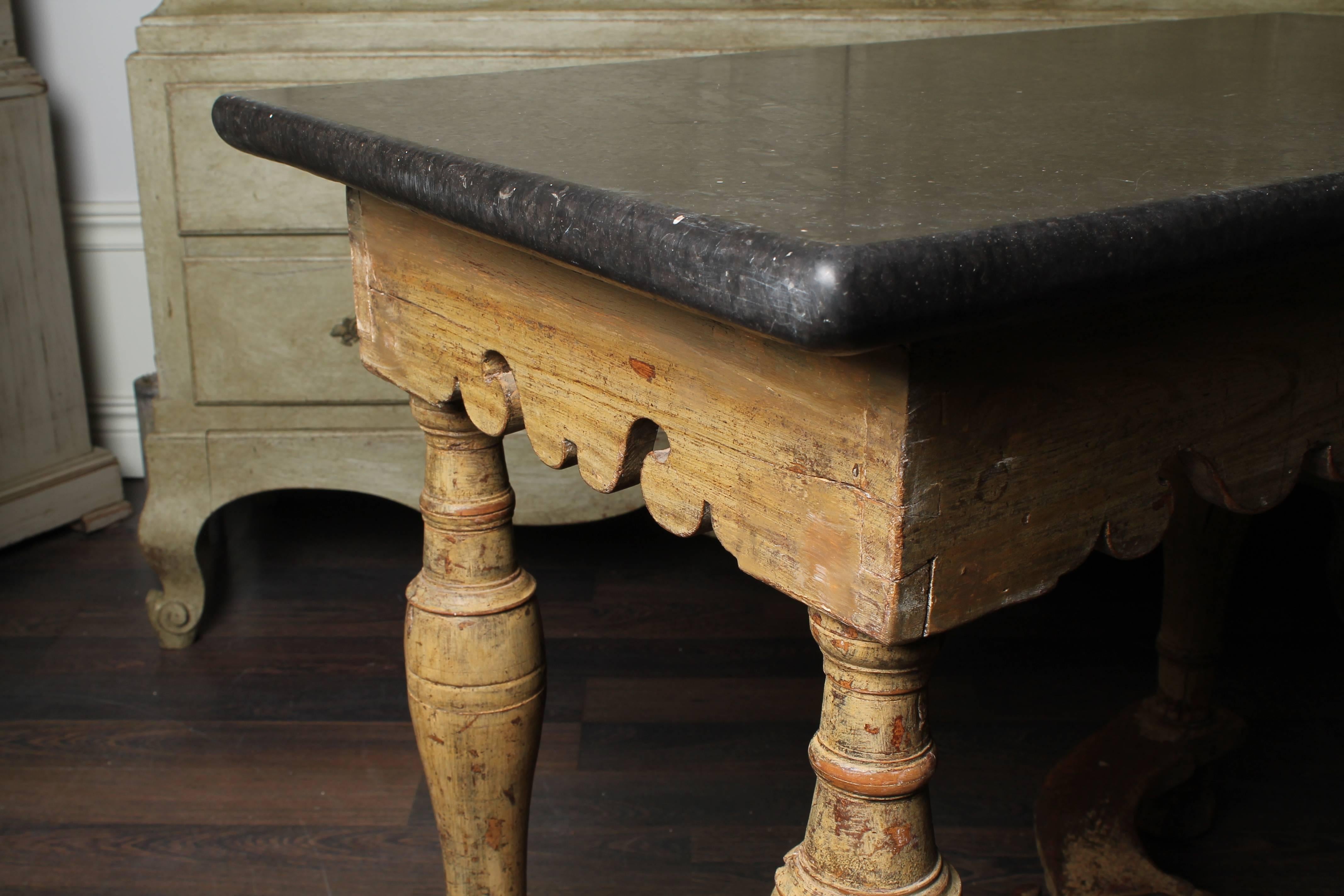 18th Century Swedish Baroque Table, Original Painting In Good Condition In Stockholm, SE