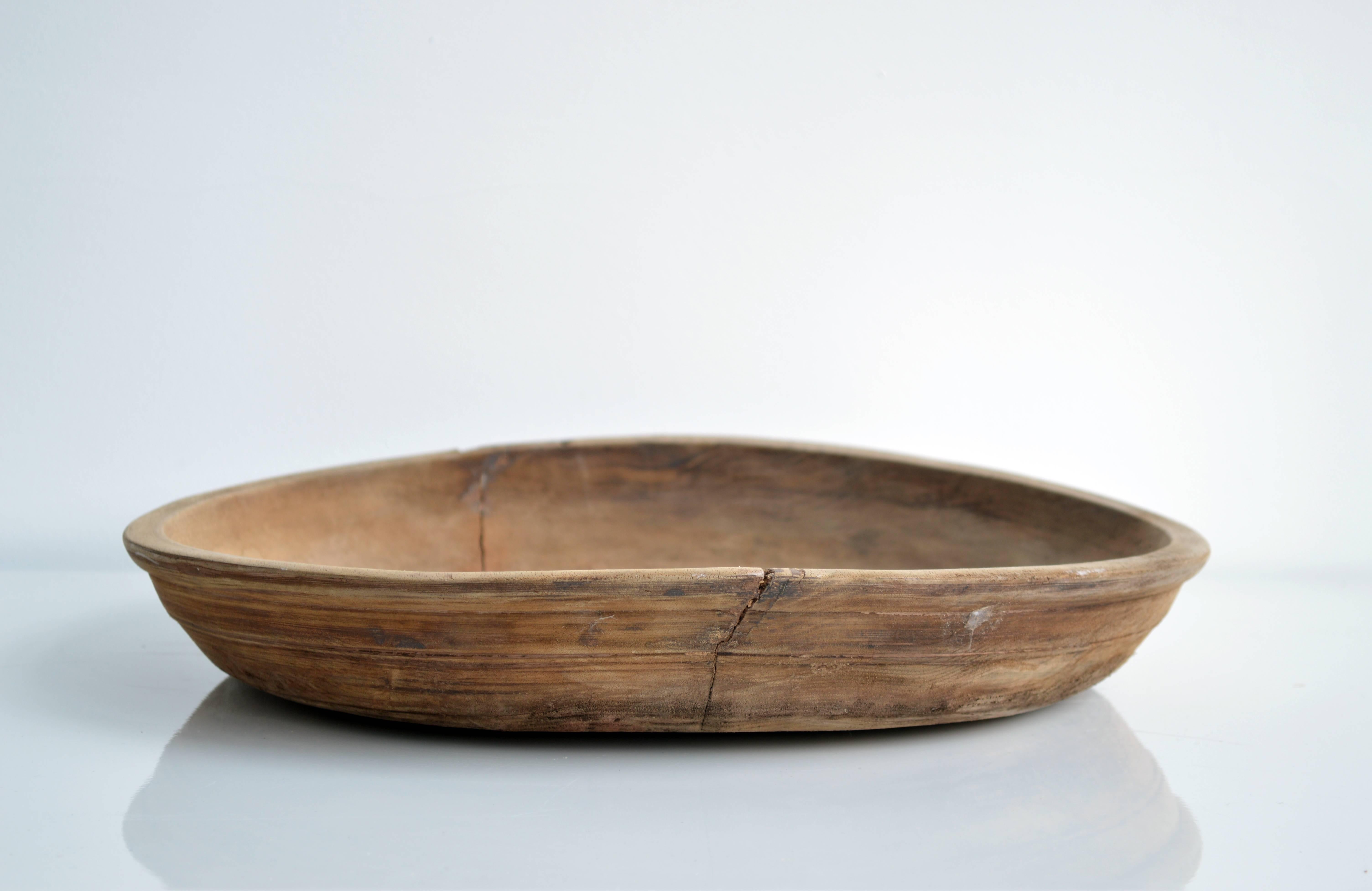Carved Wood Bowl from Iran In Good Condition In New York, NY