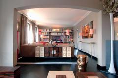 Kommode Barschrank aus Sycomore und Ebenholz von Aymeric Lefort