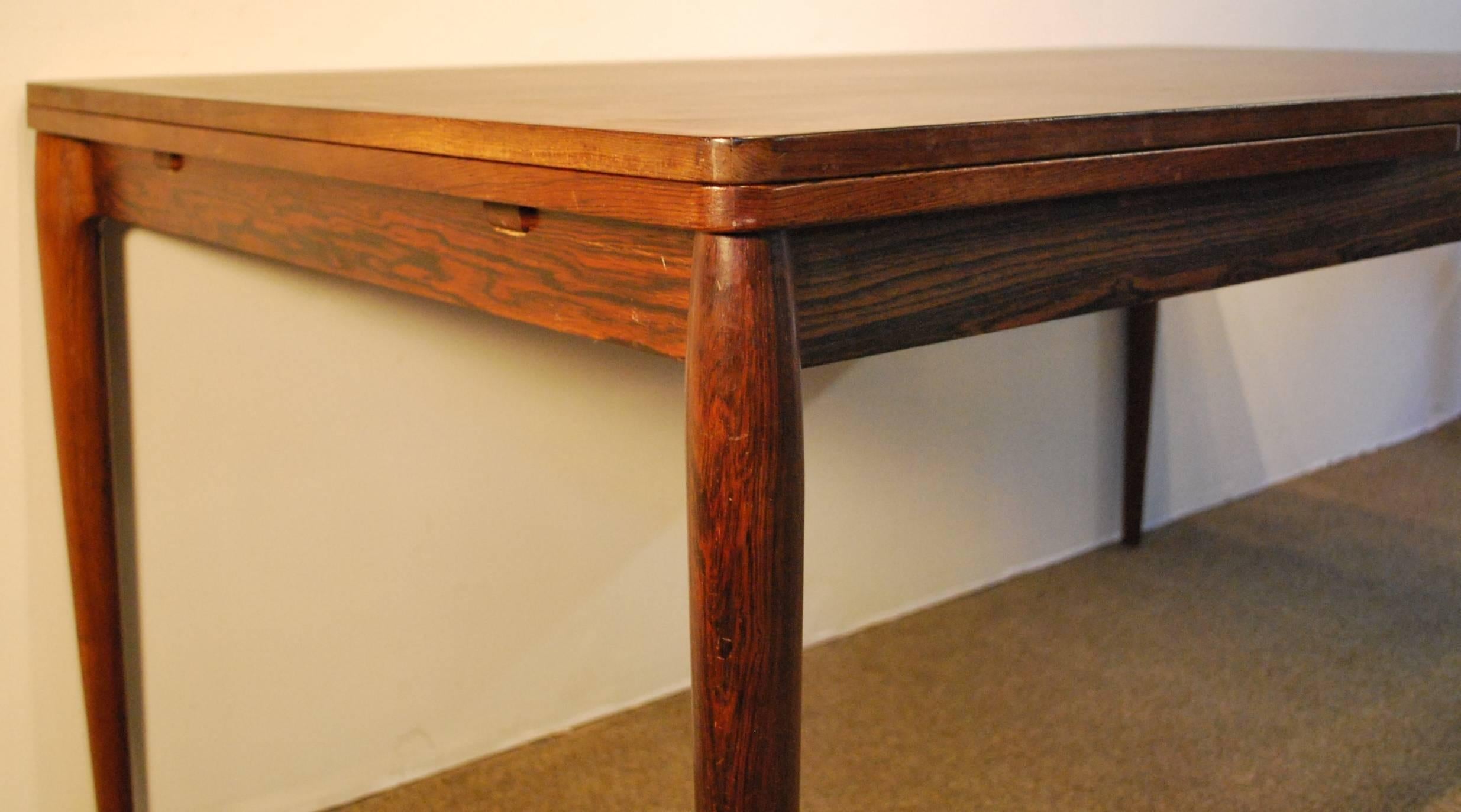 John Mortensen Designed Danish Modern Rosewood Extension Table In Good Condition In BOSTON, MA
