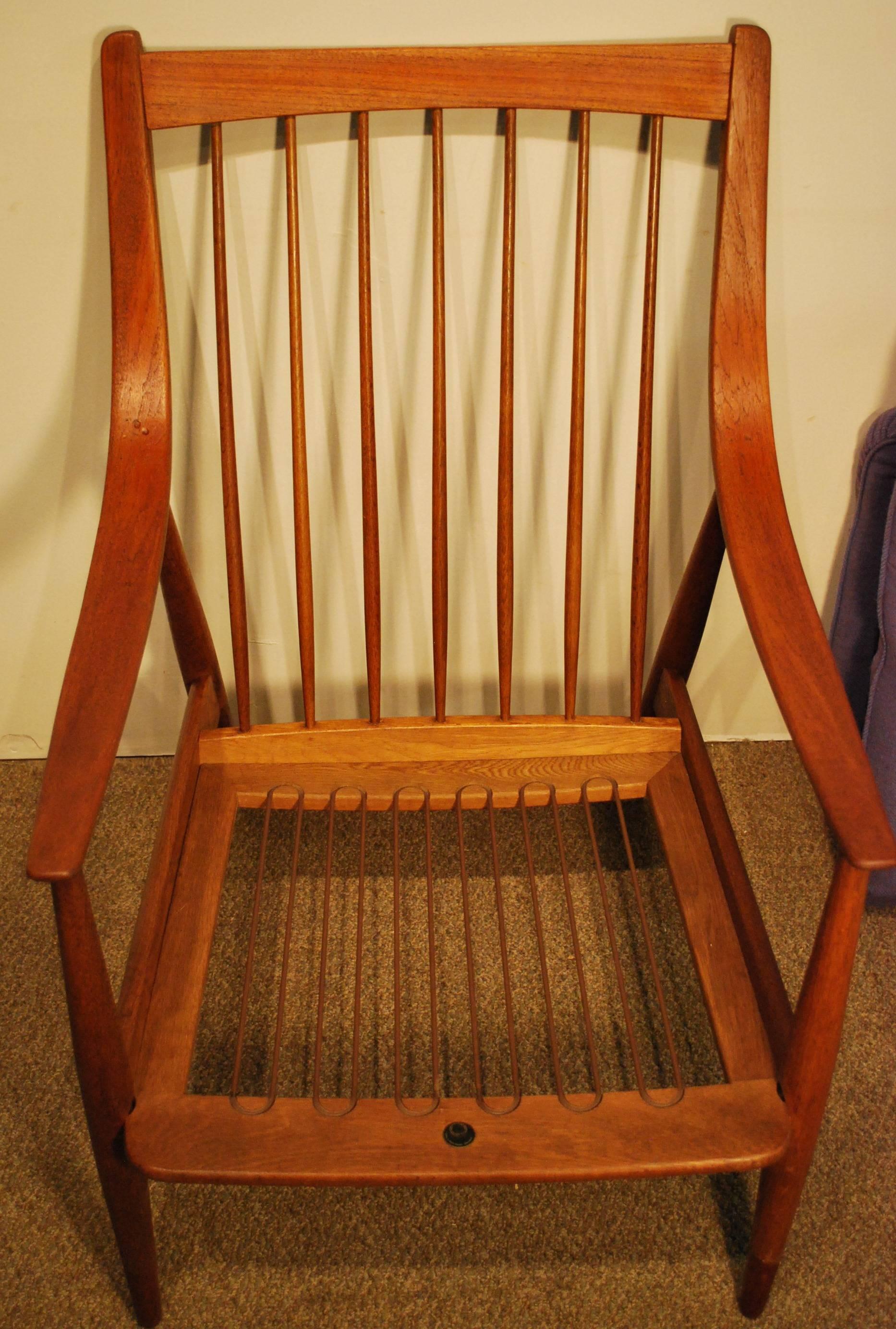 Peter Hvidt/Orla Molgaard-Nielsen Designed Danish Modern Teak Easy Chair #148  For Sale 3