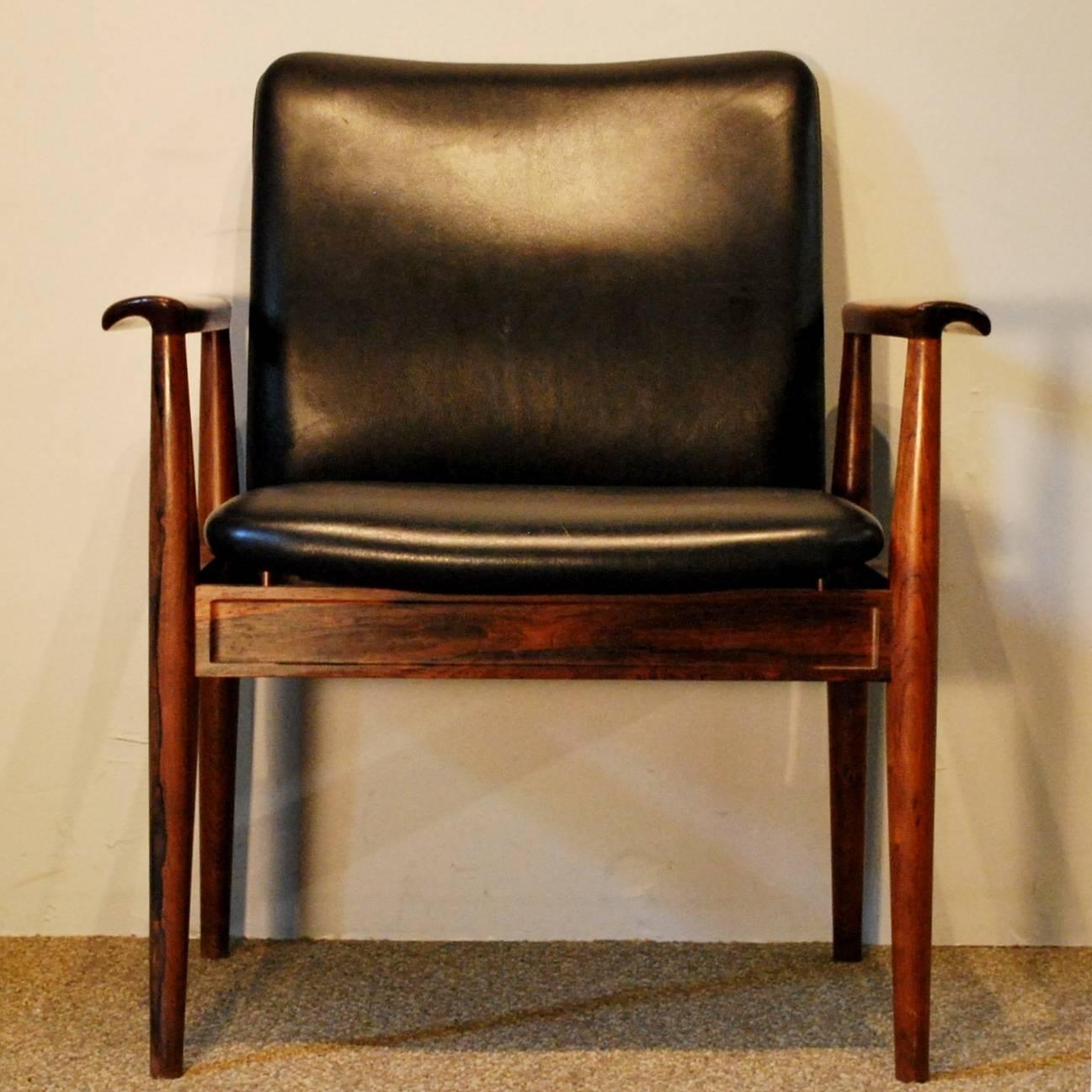 Mid-20th Century Finn Juhl Designed Rosewood/Leather 'Diplomat' Armchair, circa 1960