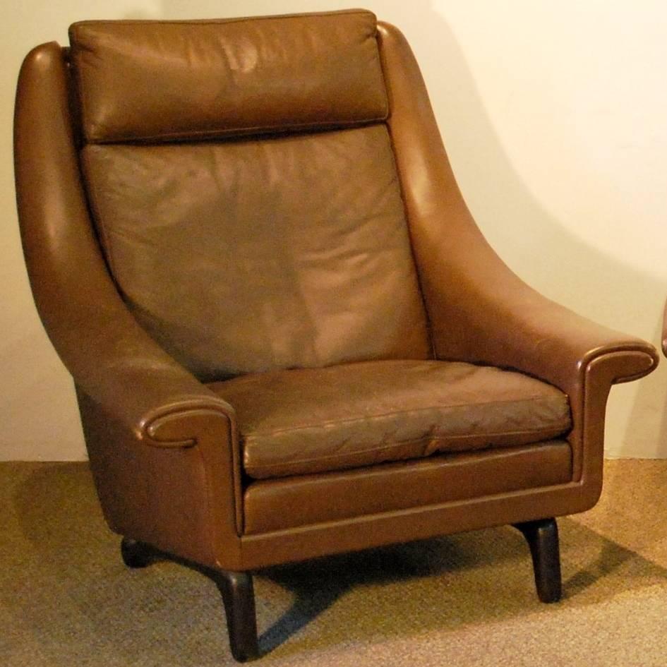 Scandinavian Modern Aage Christensen Designed Danish Modern 'Ambassador' Leather Lounge Chair For Sale