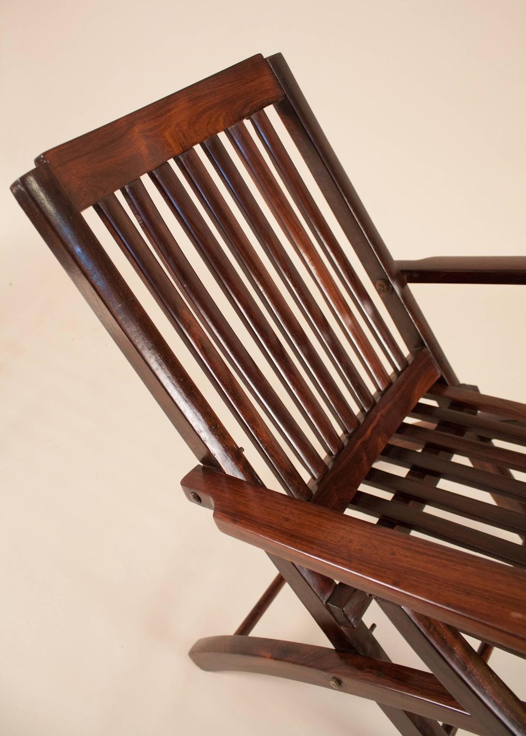 Pair of Rosewood Steamer Deck Chairs For Sale at 1stdibs