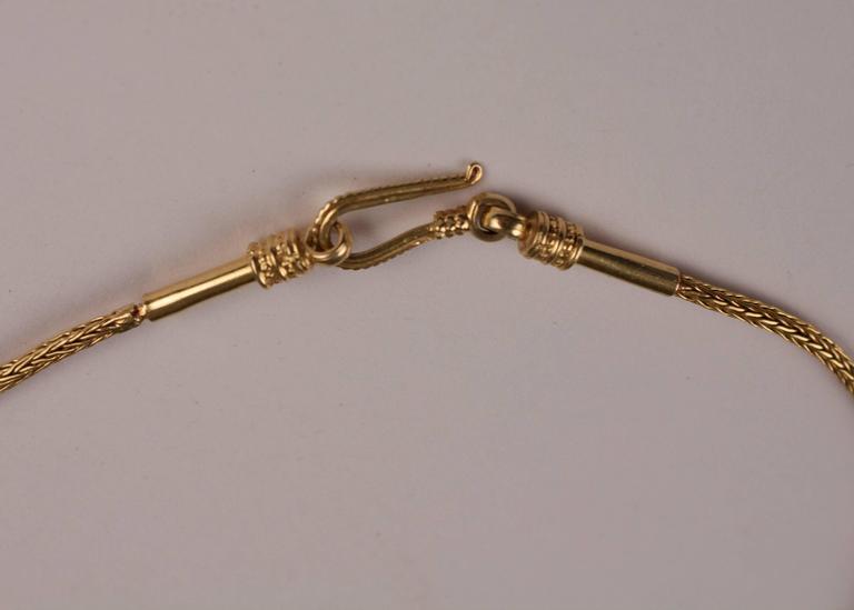 18Karat Gold Indian Amulet Pendant Necklace For Sale at 1stDibs