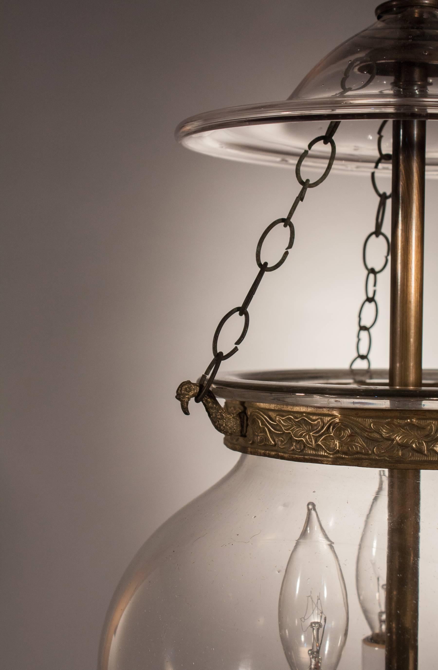 19th Century English Globe Hall Lantern In Good Condition In Heath, MA