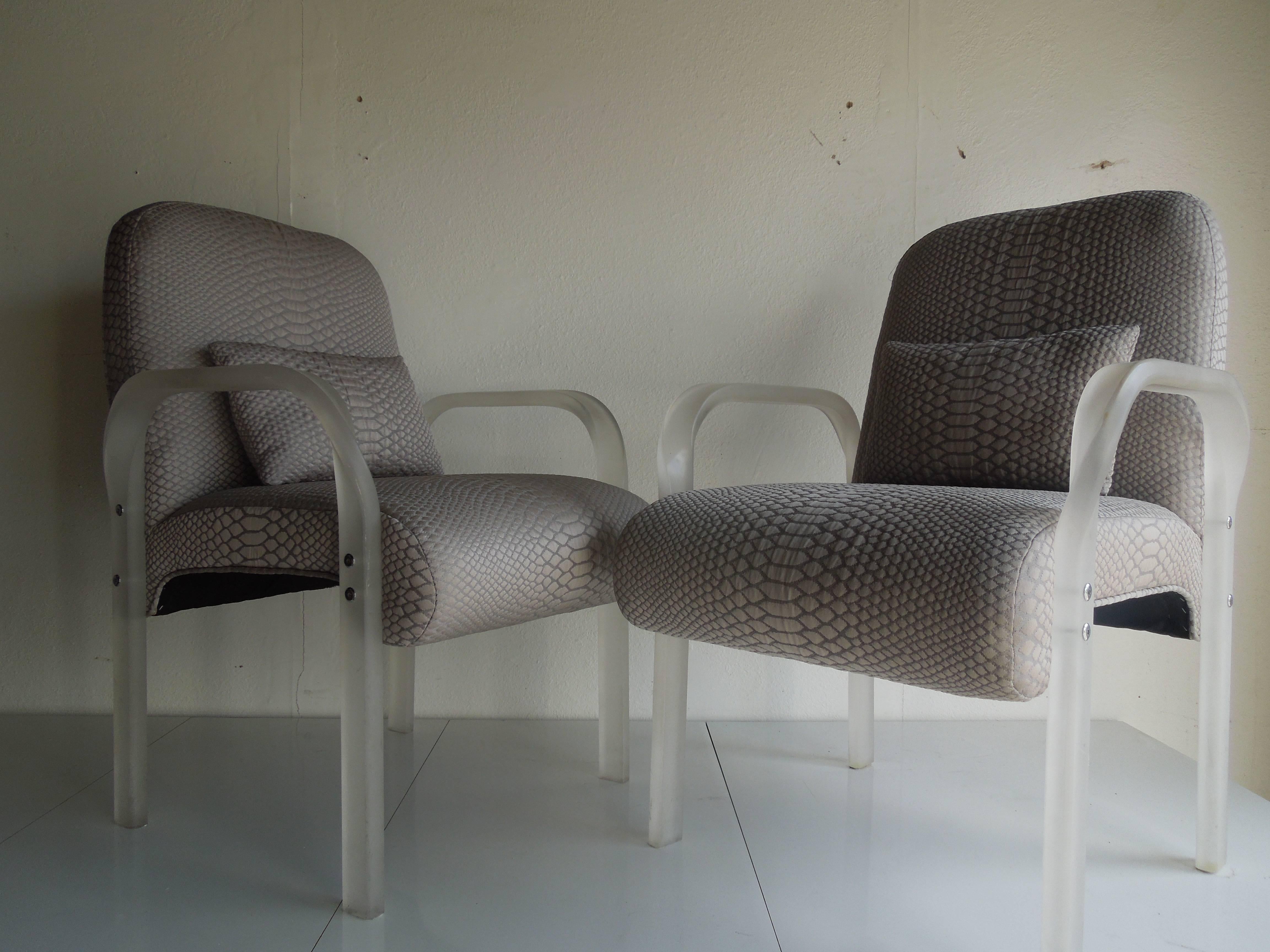 Pair of 70s Glam Vintage Modern Frosted Lucite Armchairs 2