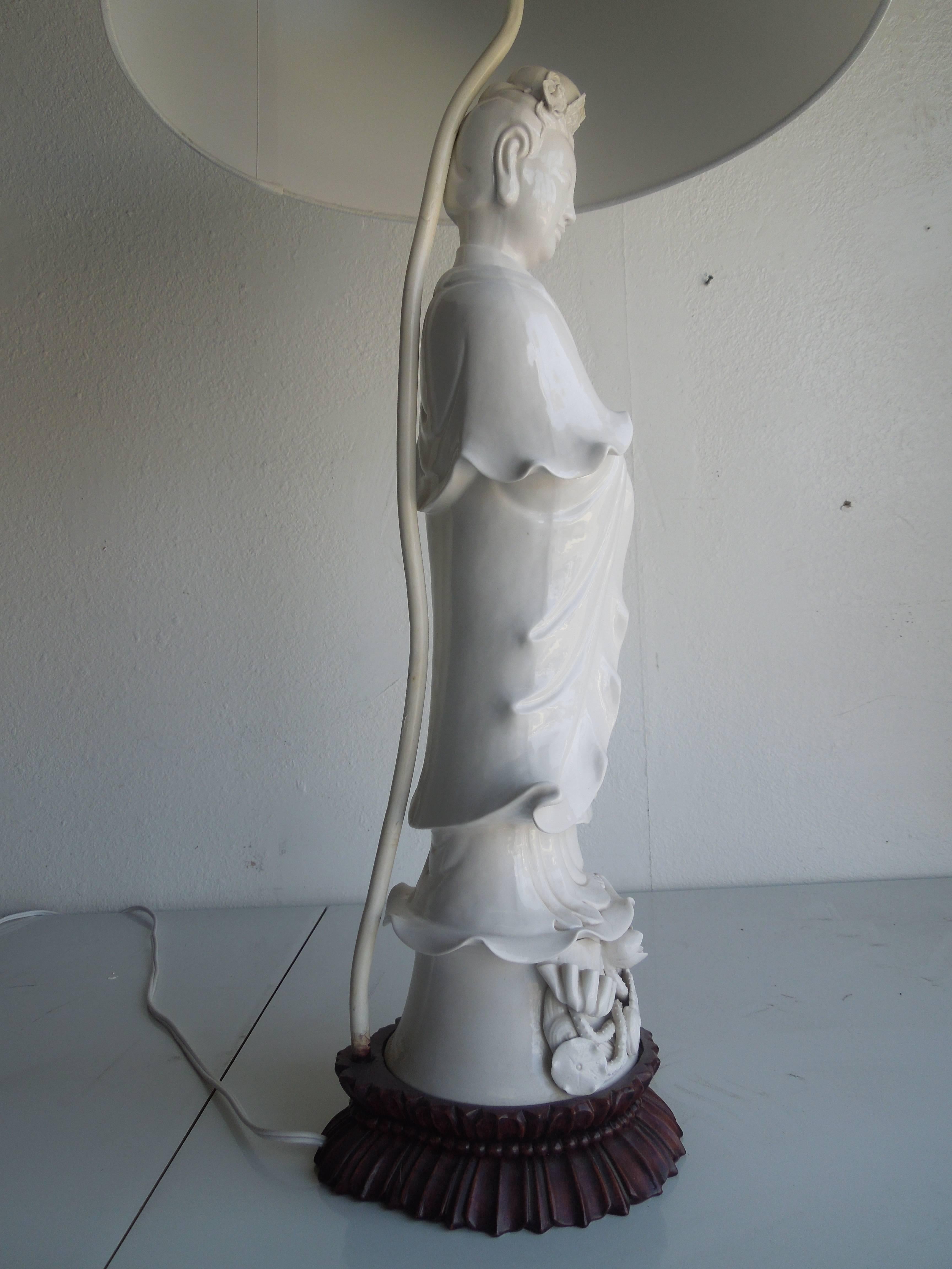 blanc de chine lamp vintage