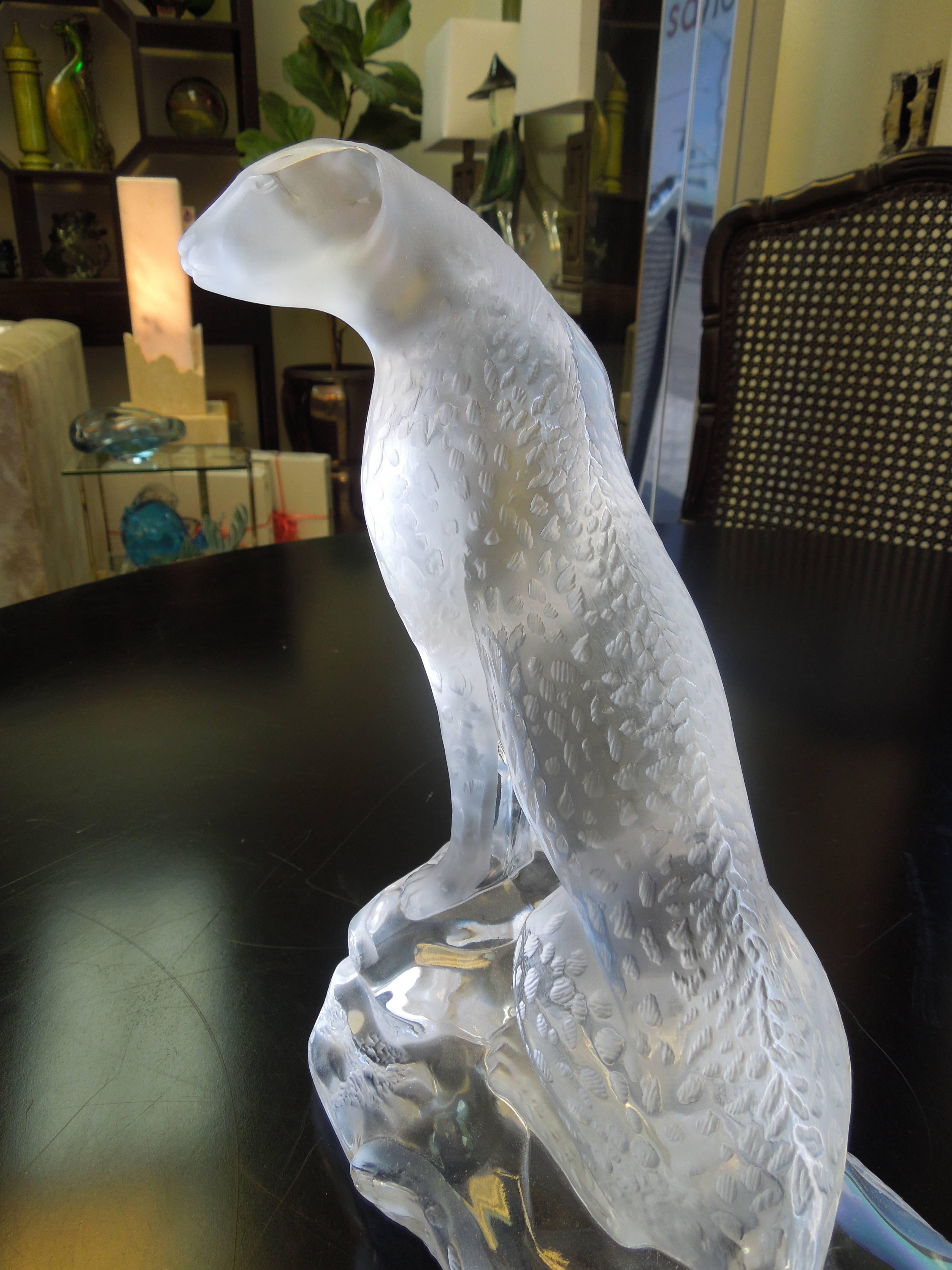 Lalique Tancrede Cheetah on a Rock Crystal Sculpture In Good Condition In Palm Springs, CA