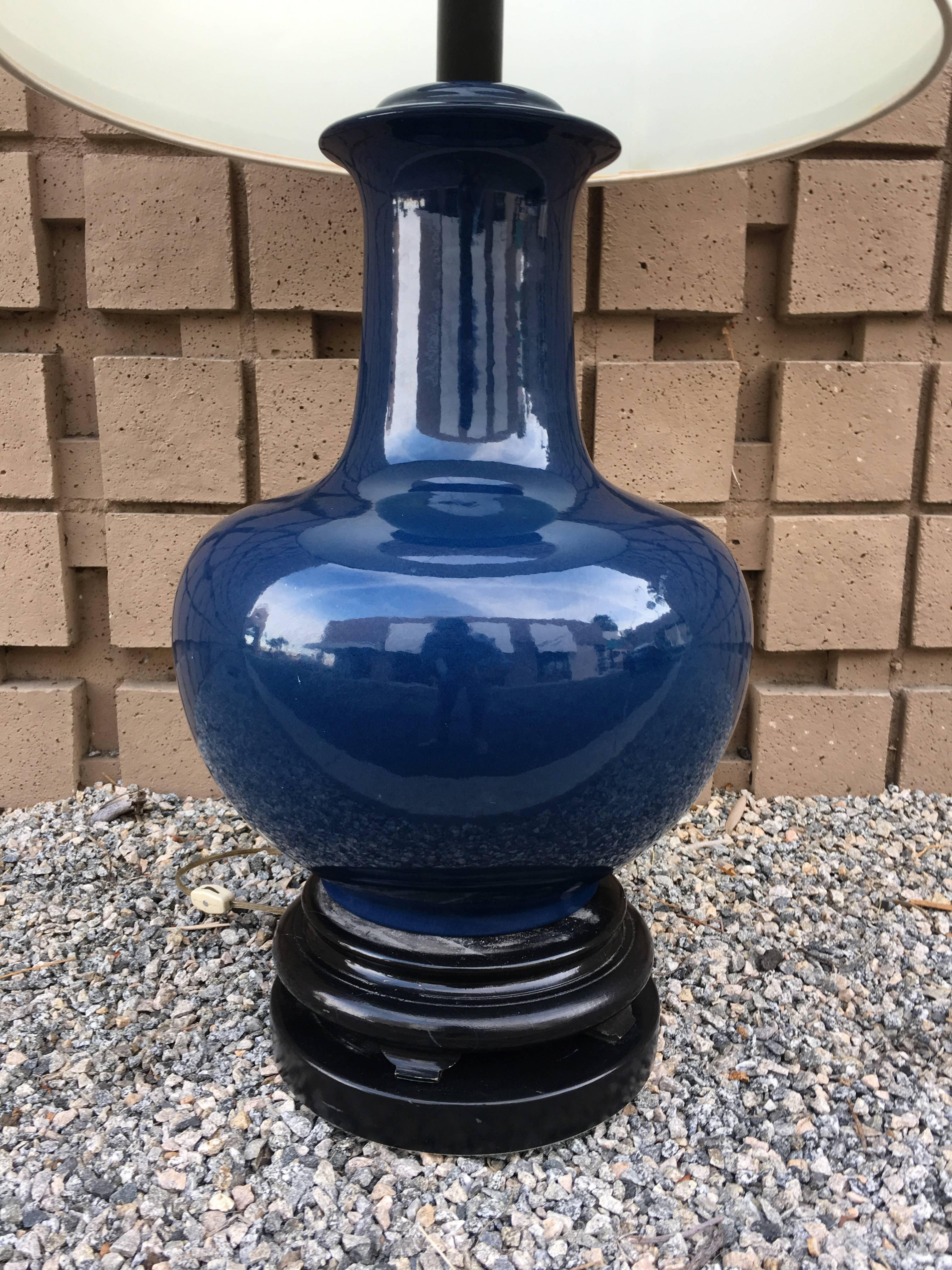 Mid-20th Century Large Indigo Ceramic 1960s Mid-Century Modern Stylish Living Room Table Lamp