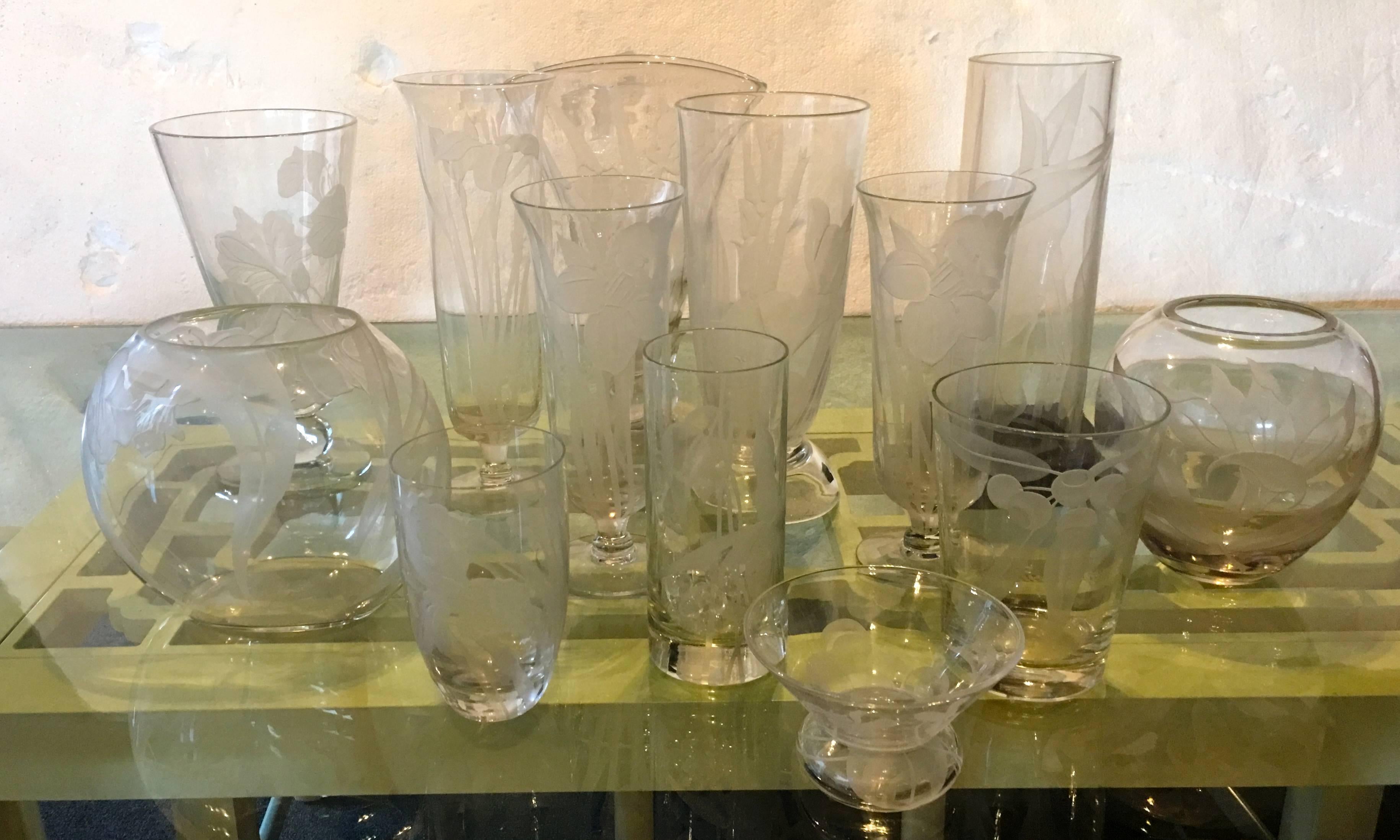 Hollywood Regency Large 13 Piece Collection of Dorothy Thorpe Floral Etched Glass Vases