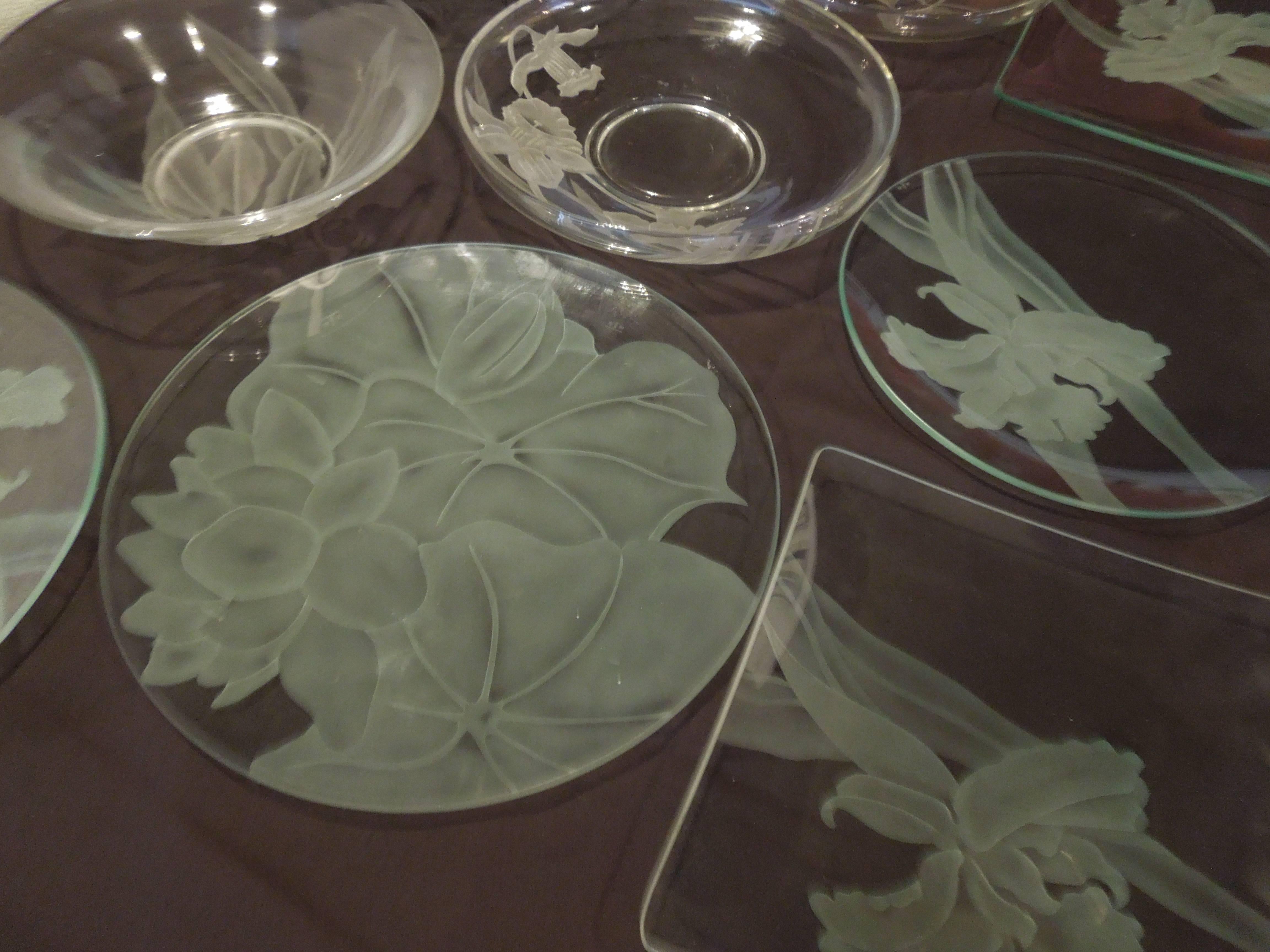 Mid-20th Century Rare Set of Ten Signed Dorothy Thorpe Floral Glass Serving Plates and Bowls