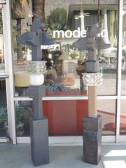 Paar seltene Andy Nelson Moderne TOTEM-Skulpturen aus Holz aus dem Nachlass des Künstlers