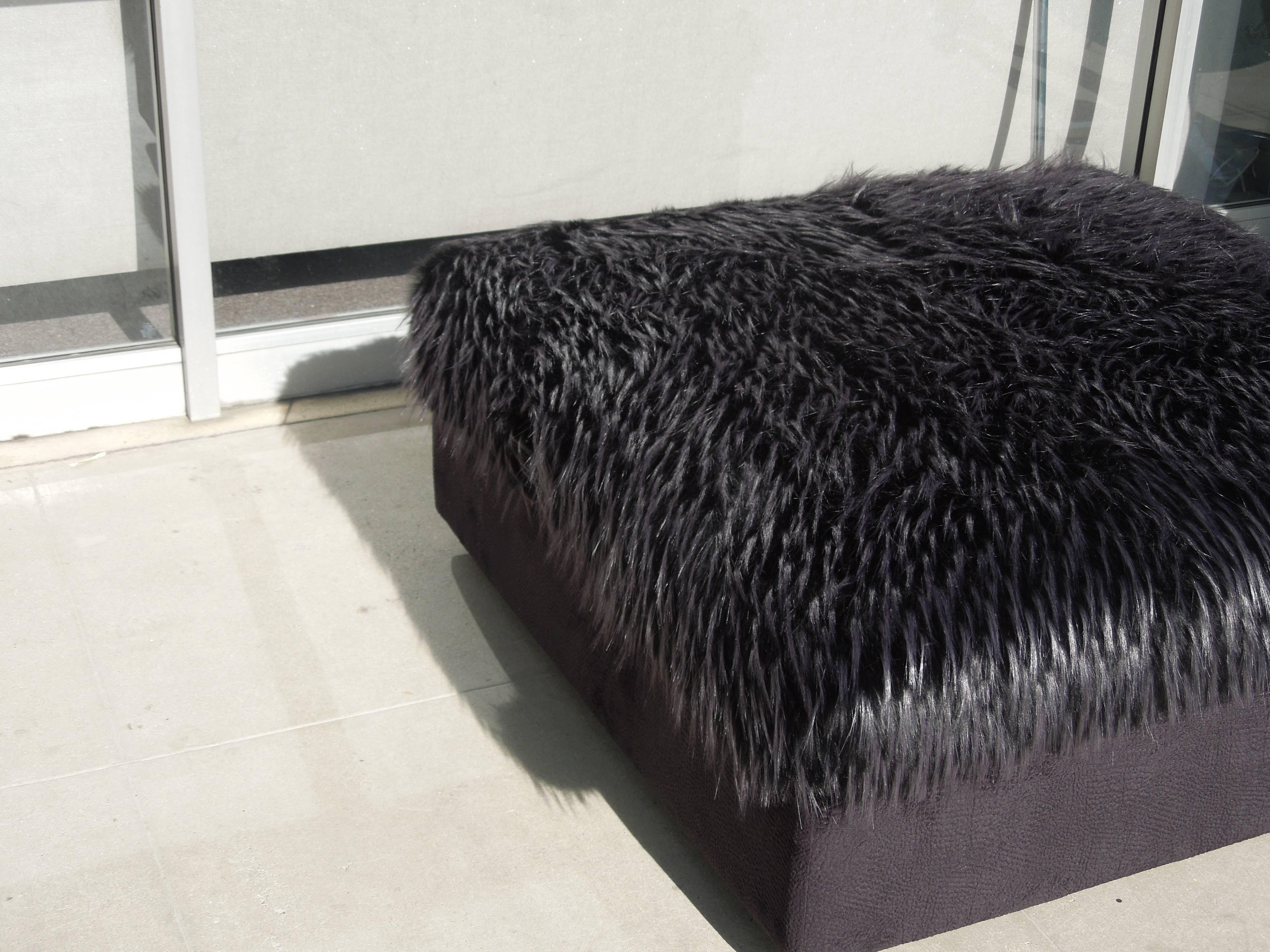 Large Italian Modern Square Ottoman with Eurpean Faux Fur Top In Excellent Condition In Palm Springs, CA