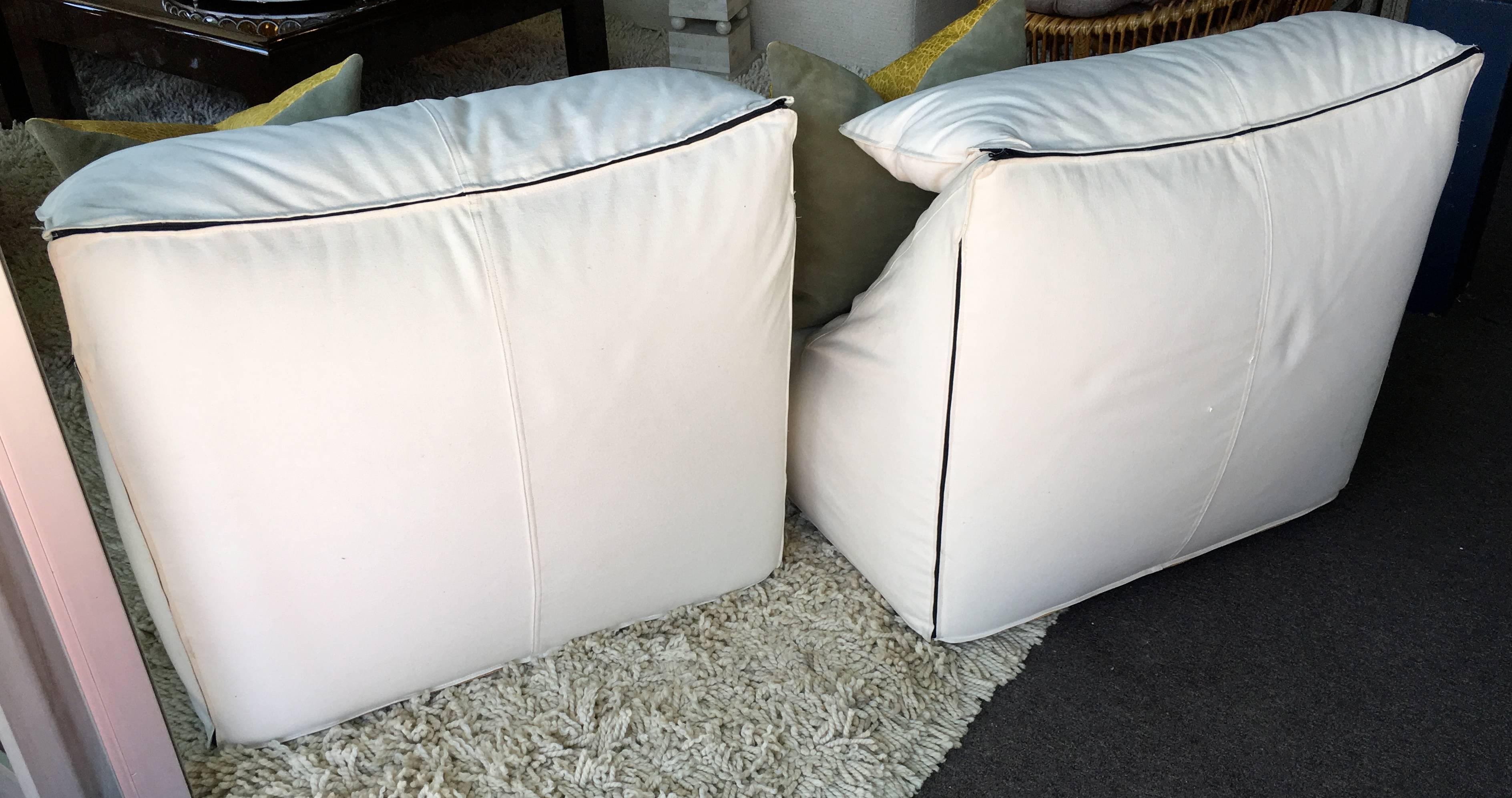 Rare Pair of All Original 1970s Le Bambole Lounge Chairs by Mario Bellini 1